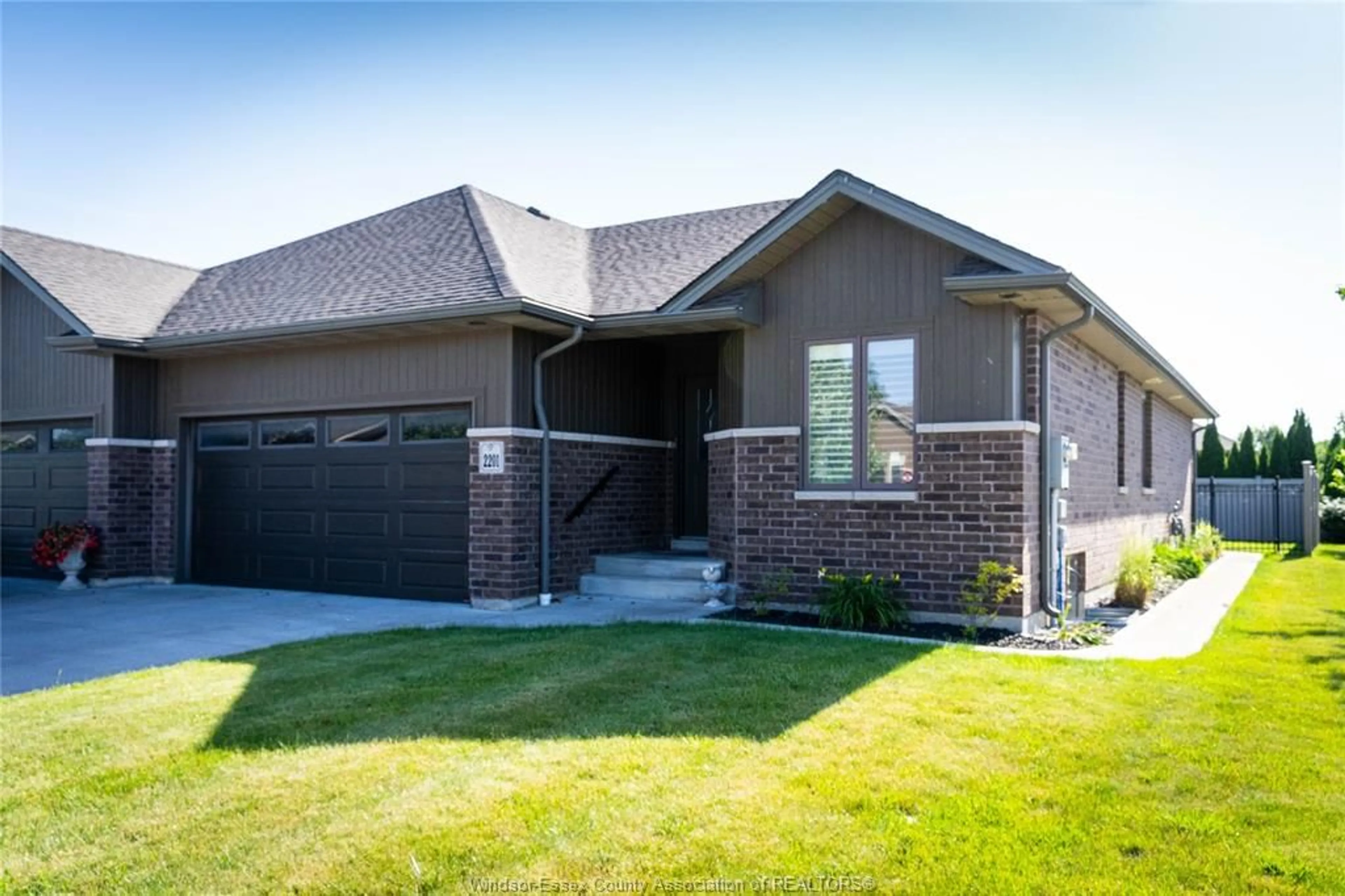 Home with brick exterior material, street for 2201 MAITLAND AVENUE, Windsor Ontario N8P 0B7