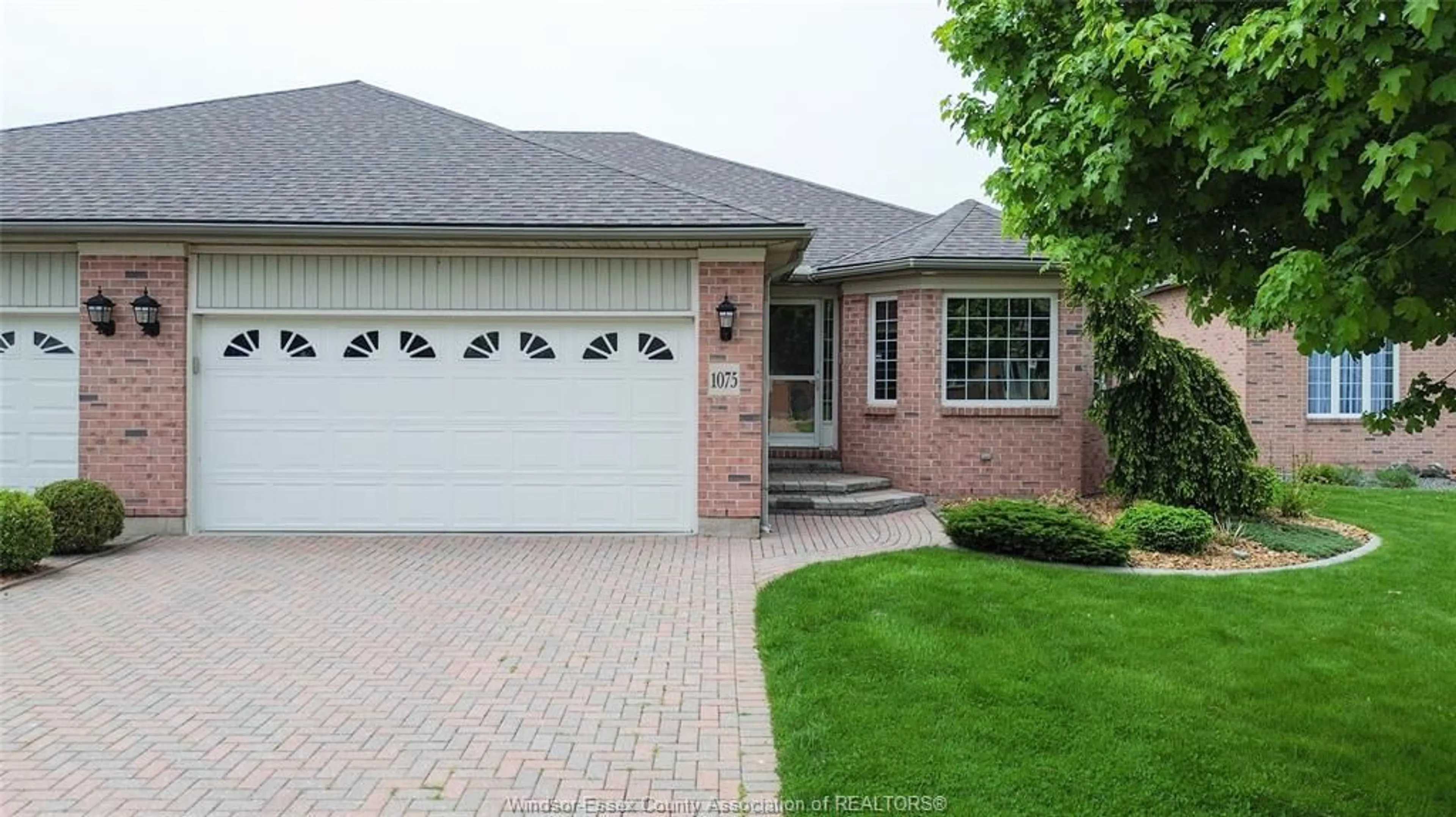 Home with brick exterior material for 1075 RENDEZVOUS, Windsor Ontario N8P 1K5