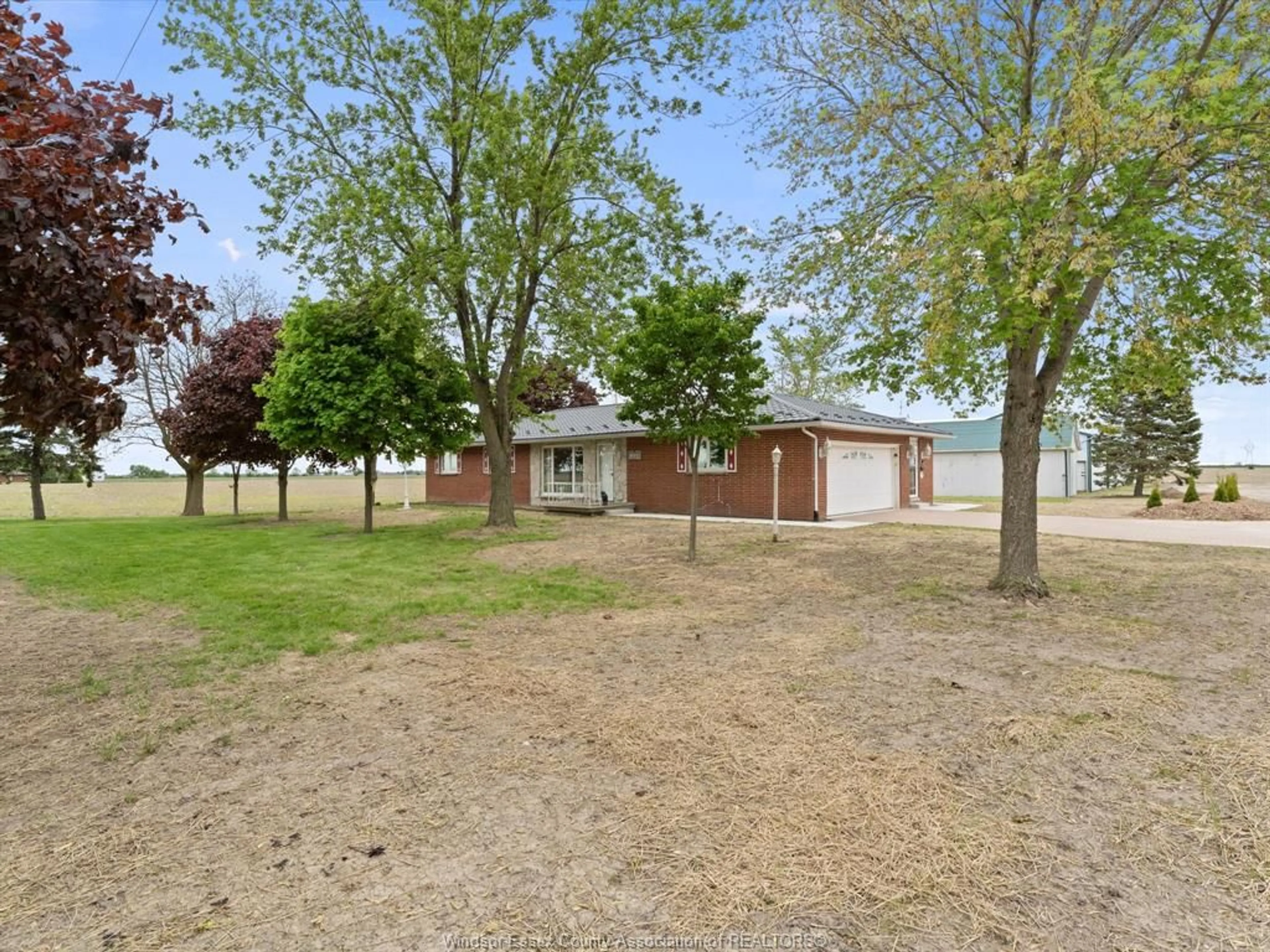Fenced yard for 1368 ROCHESTER TOWNLINE, Lakeshore Ontario N0P 1J0