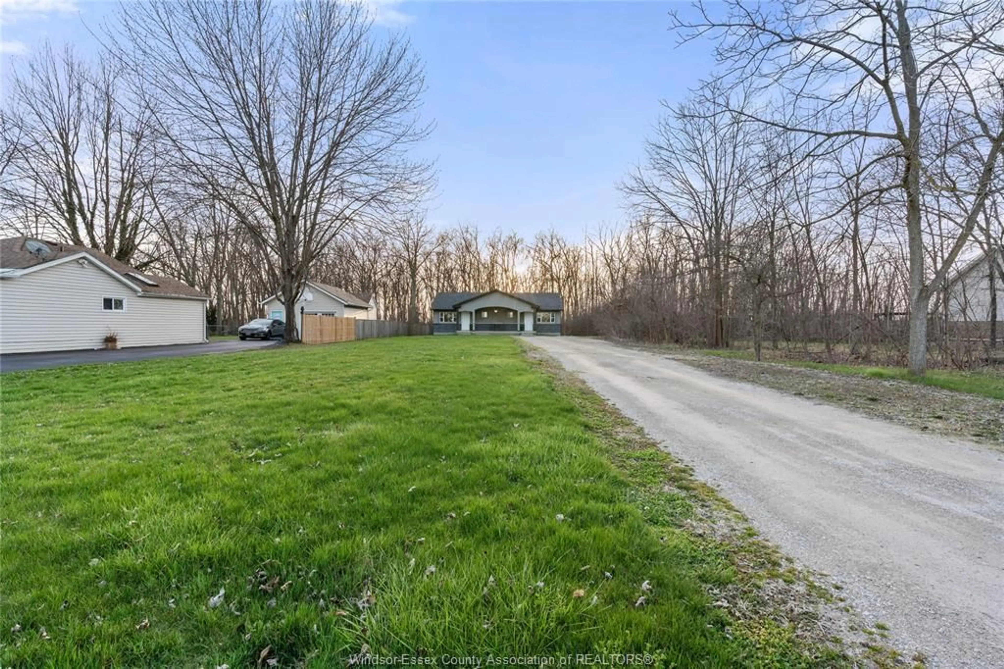 Street view for 3762 3RD CONCESSION, Amherstburg Ontario N9V 2Y8