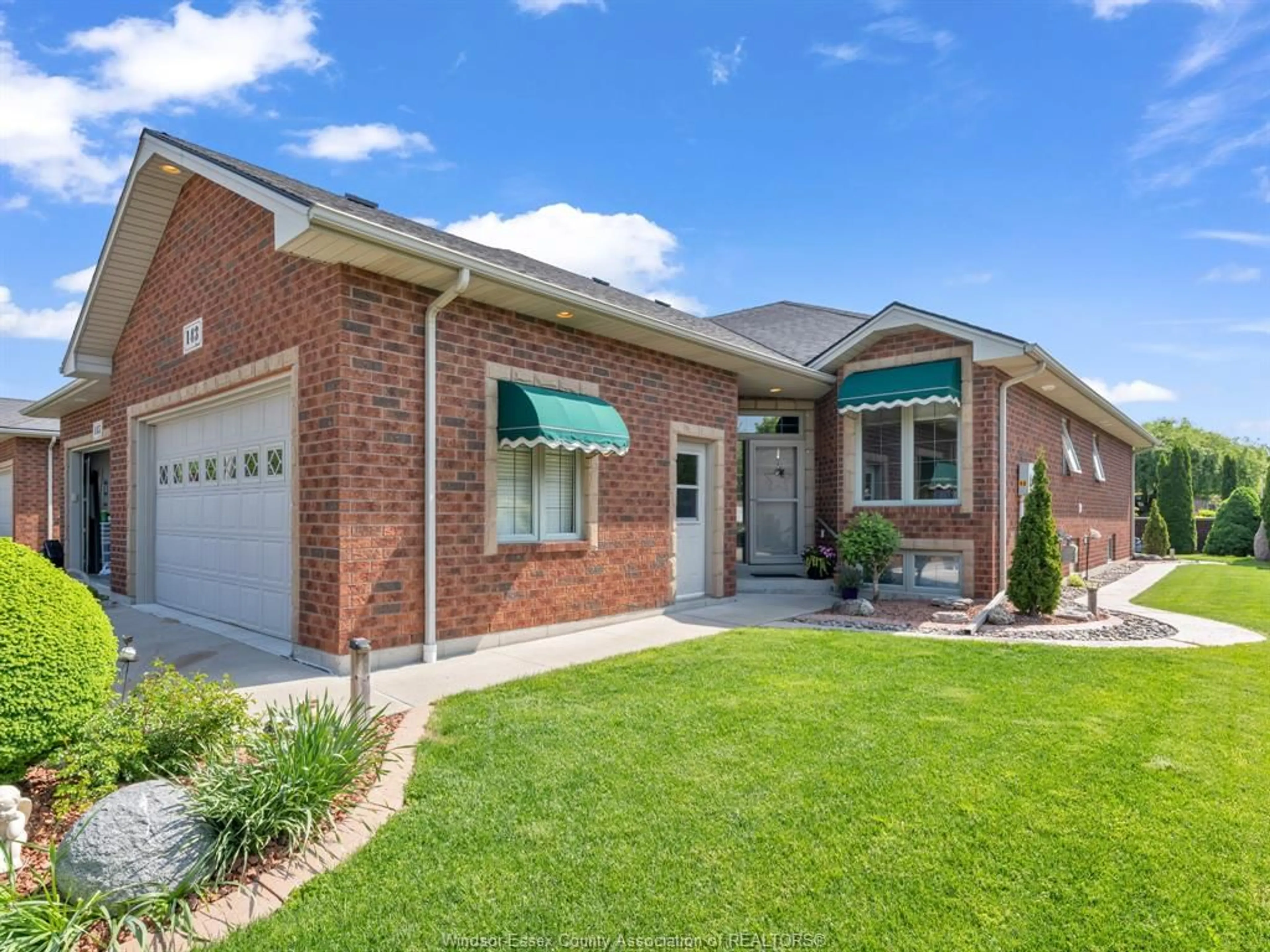 Home with brick exterior material for 143 WOODYCREST Ave, Kingsville Ontario N9Y 4G3