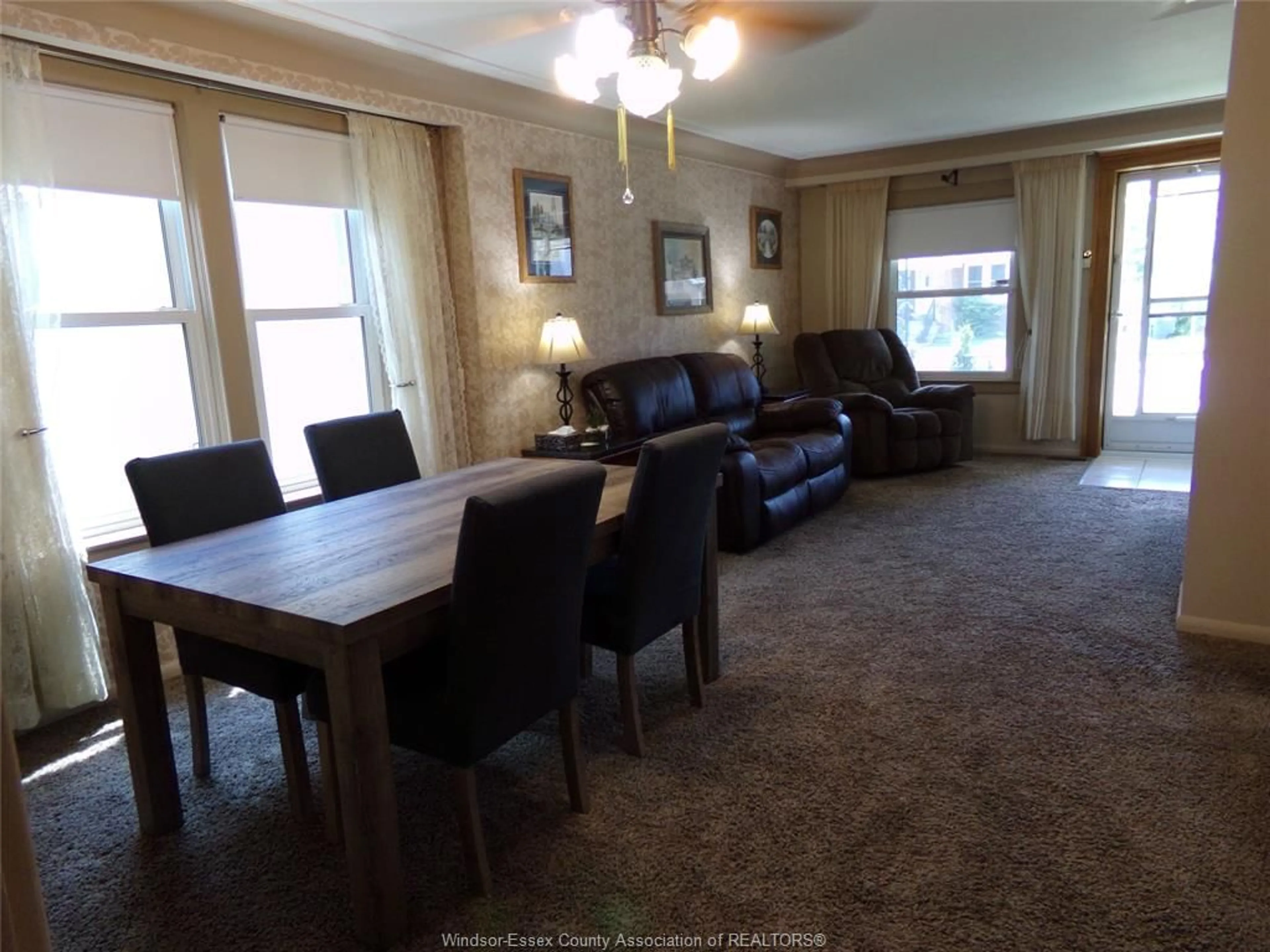 Dining room for 1742 MARENTETTE Ave, Windsor Ontario N8X 4E6