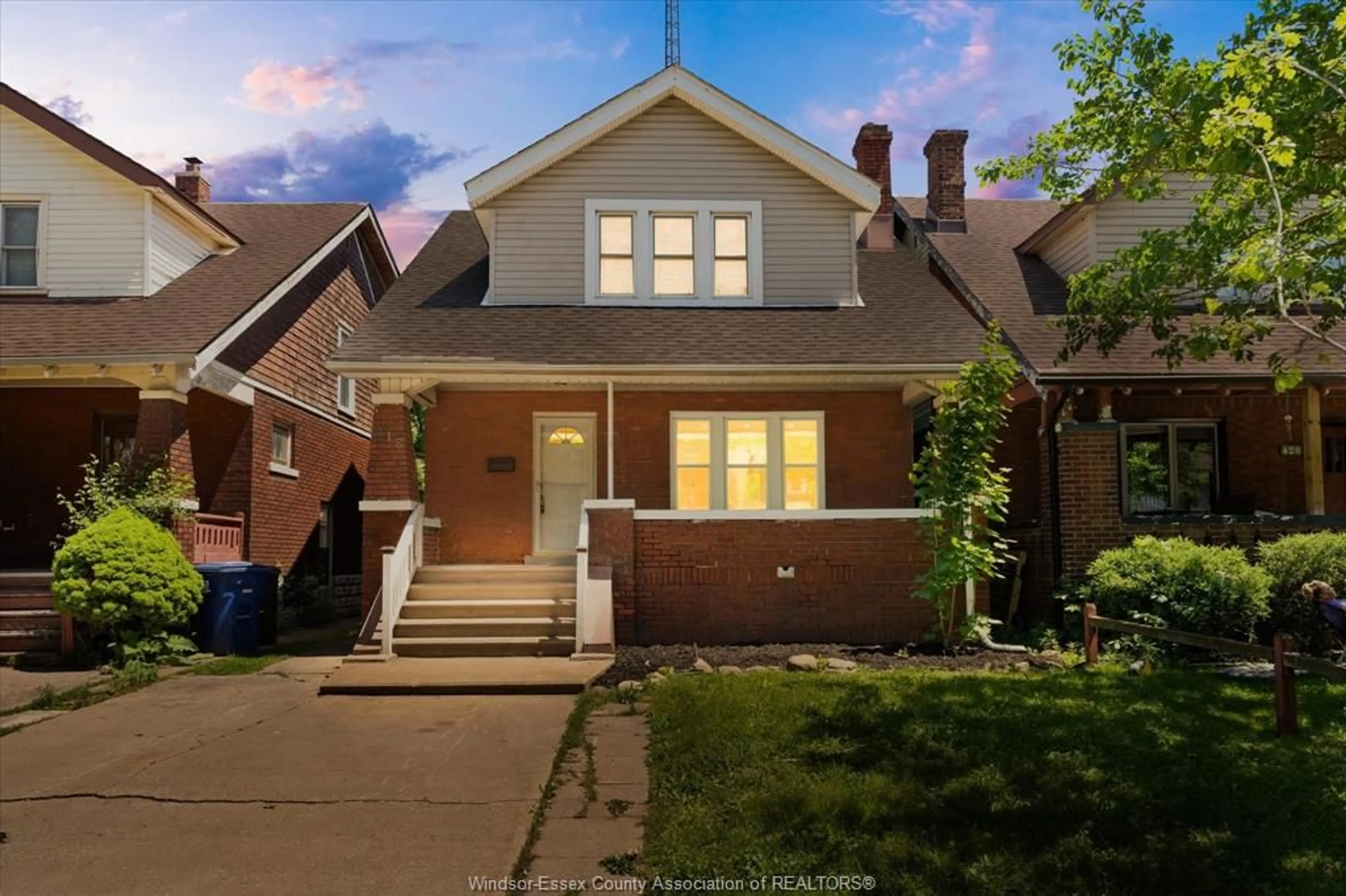 Home with brick exterior material for 418 Randolph, Windsor Ontario N9B2T6