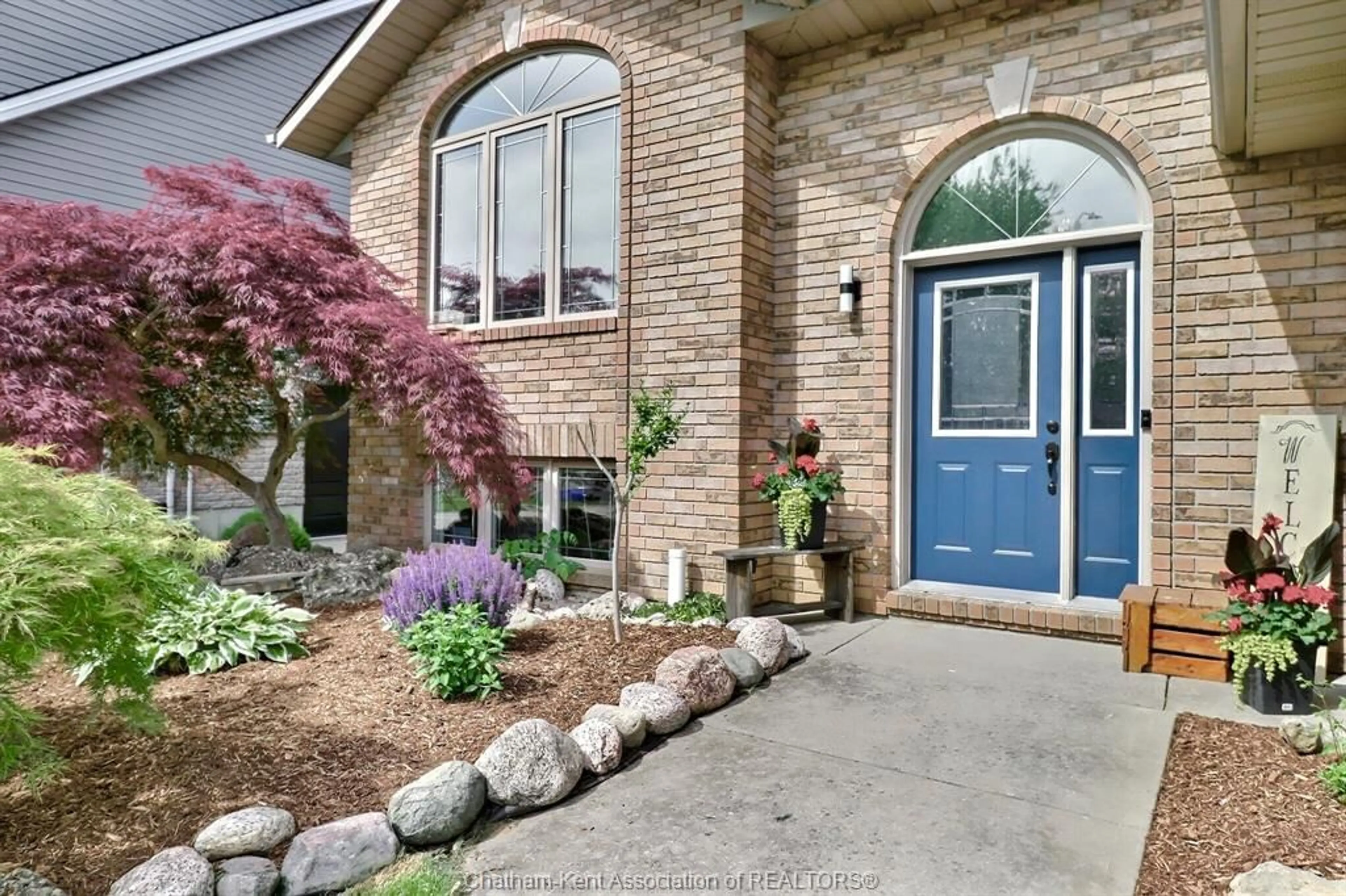 Home with brick exterior material for 81 Viscount Rd, Chatham Ontario N7L5P1