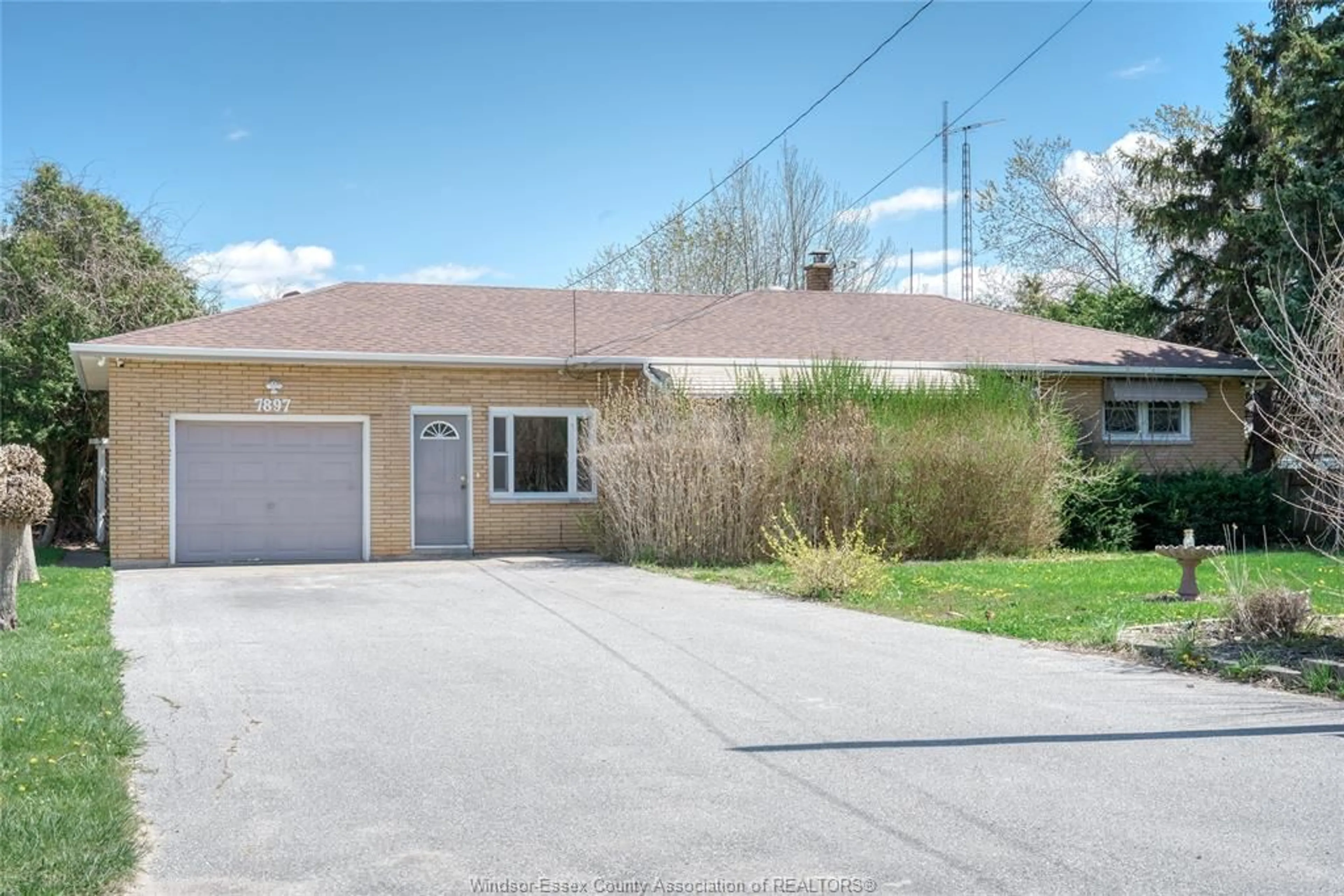 Frontside or backside of a home for 7897 Howard Ave, Amherstburg Ontario N0R 1J0