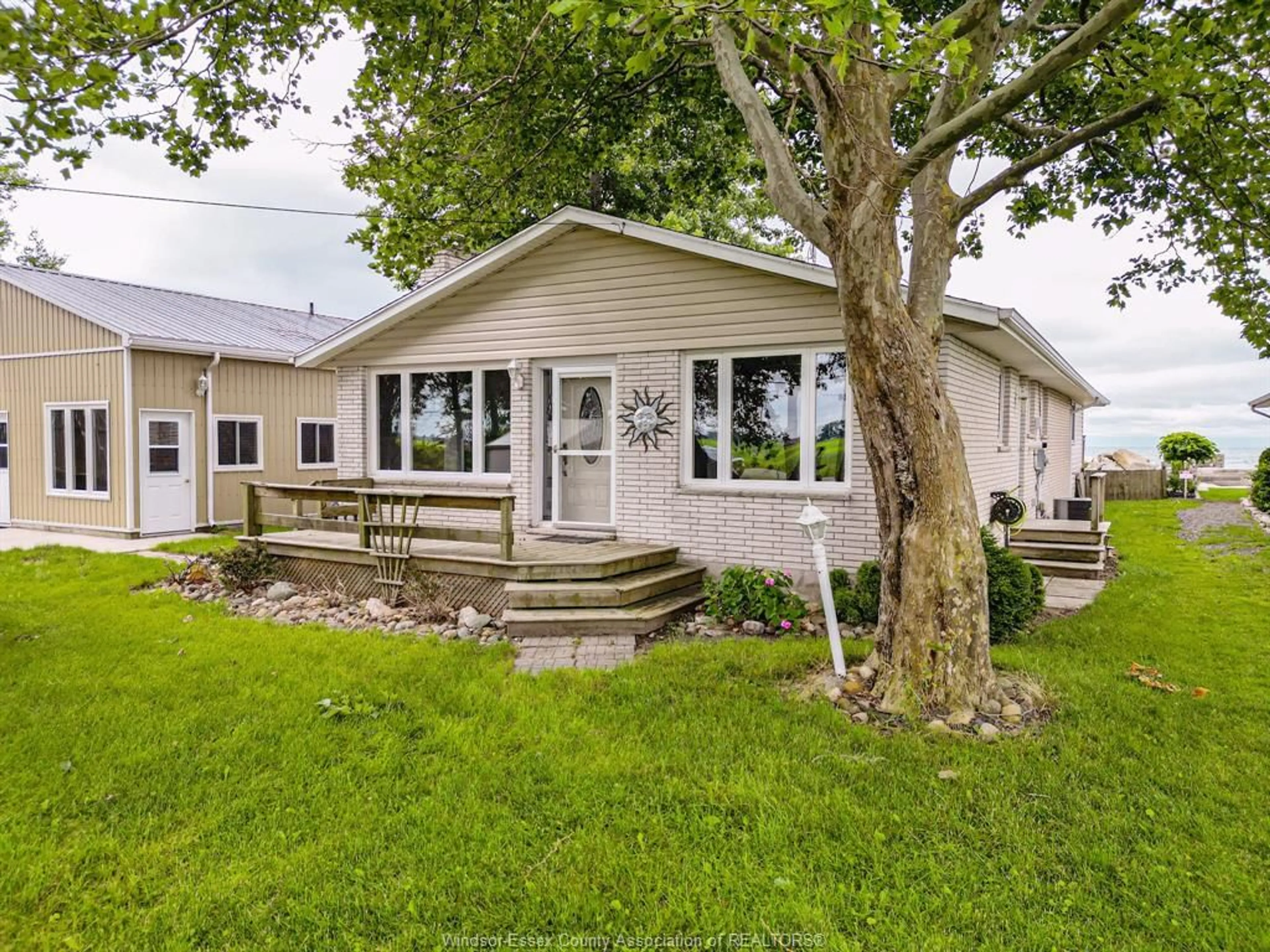 Frontside or backside of a home for 18240 & 18242 ERIE SHORE Dr, Blenheim Ontario N0P 1A0