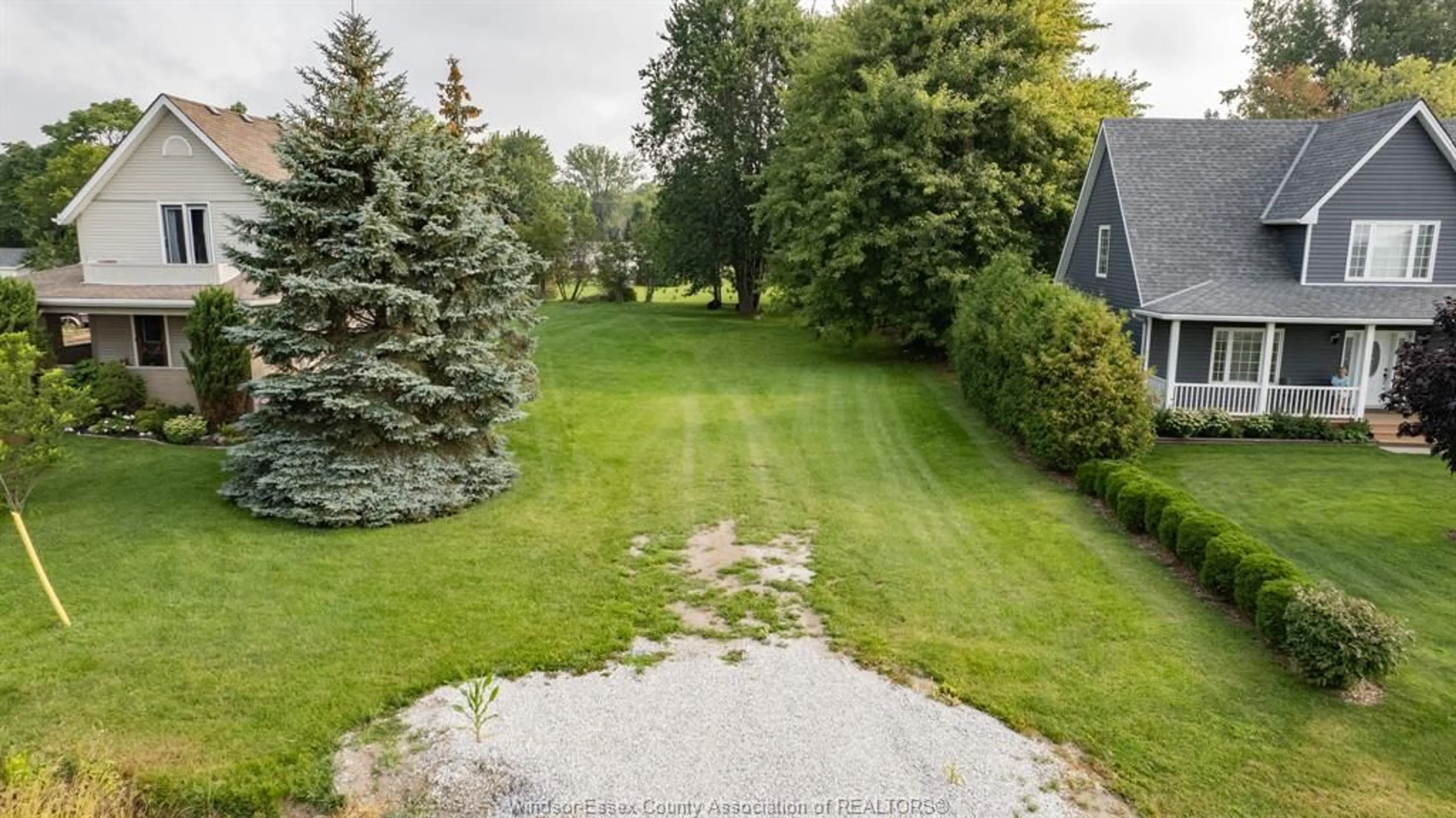 Fenced yard for 51 BROCK St, Shrewsbury Ontario N0P 1A0