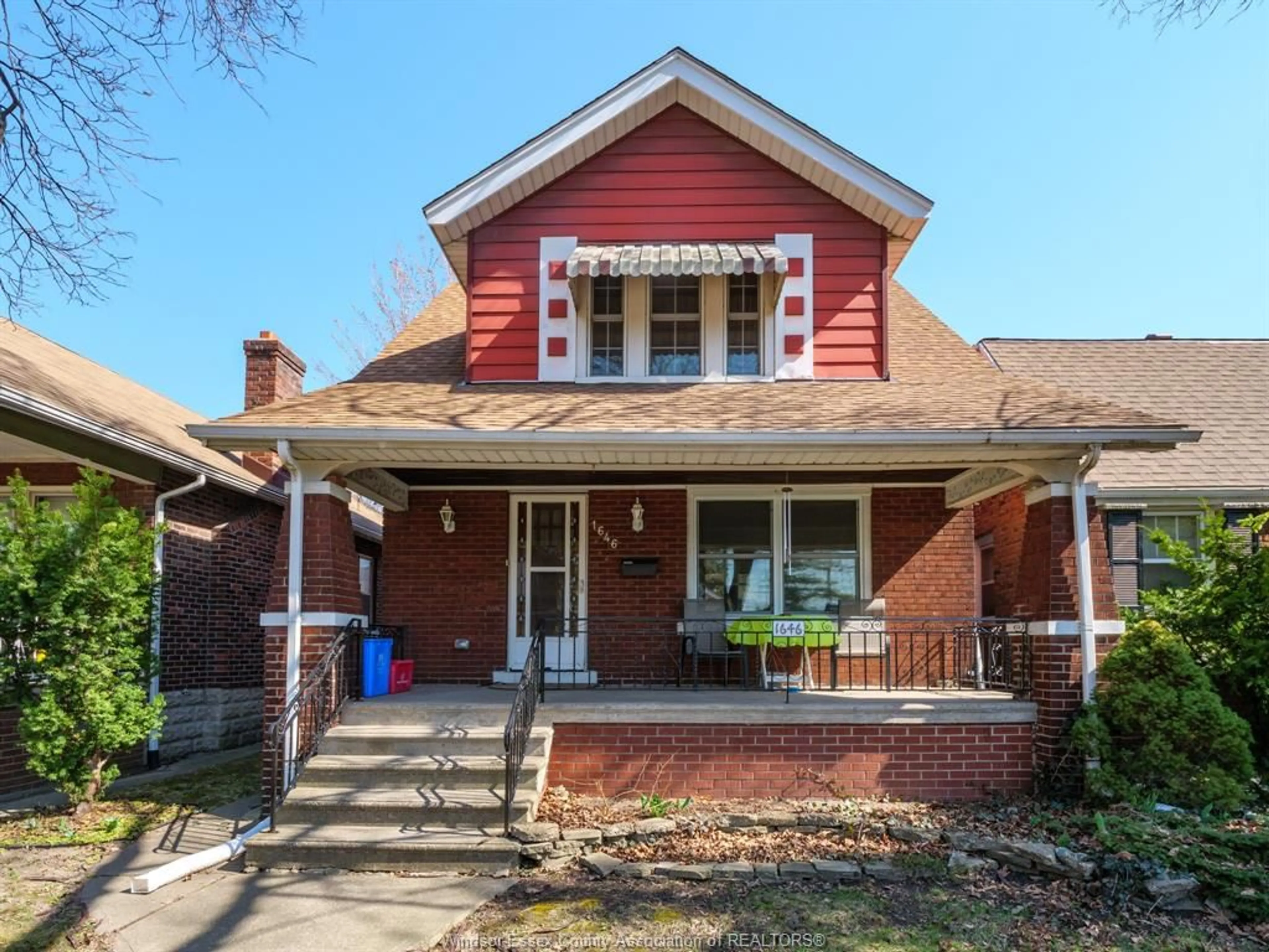 Home with brick exterior material for 1646 CHURCH St, Windsor Ontario N8X 1V5