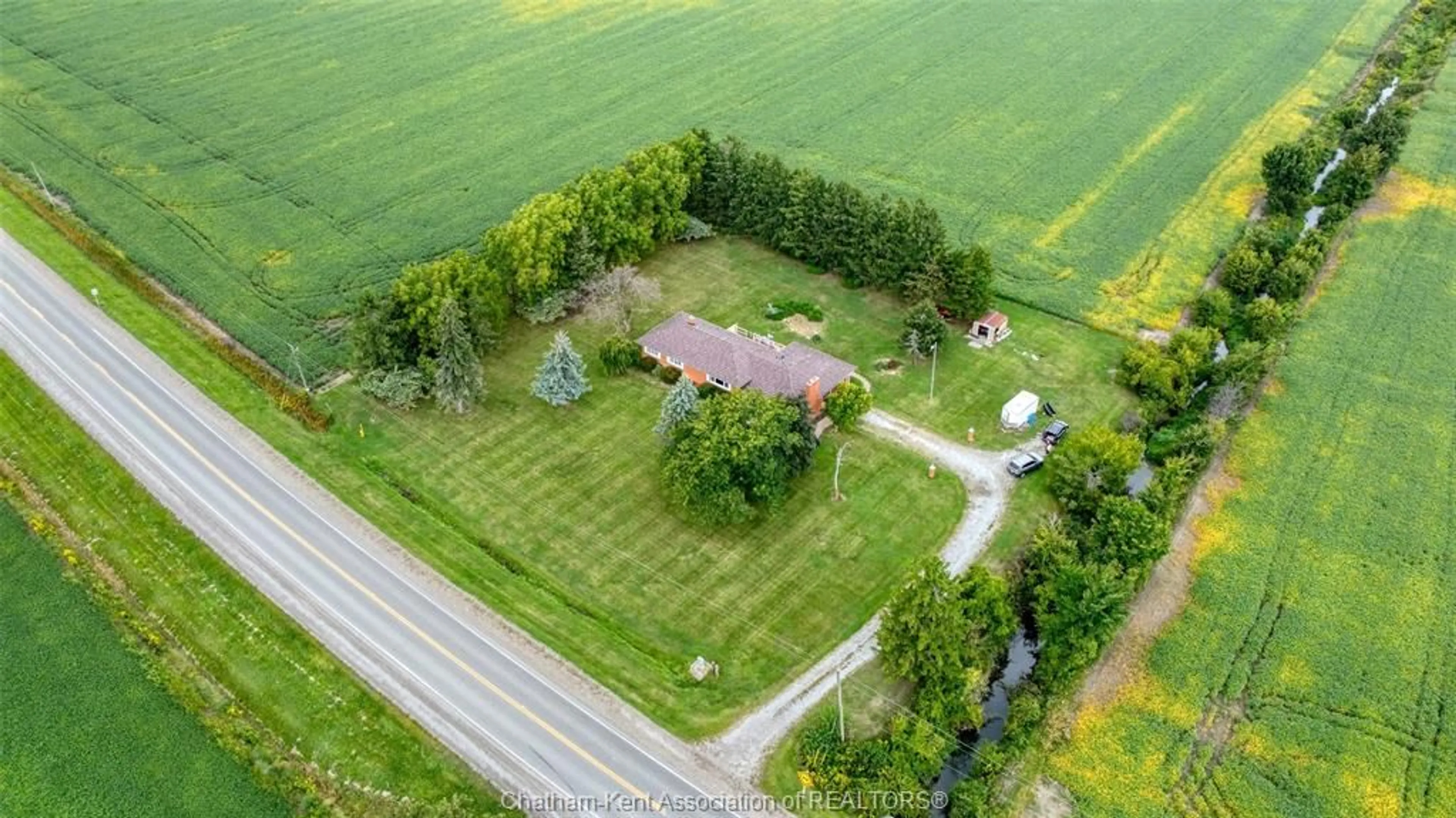 Frontside or backside of a home, cottage for 5339 Middle Line, Merlin Ontario N0P 1W0