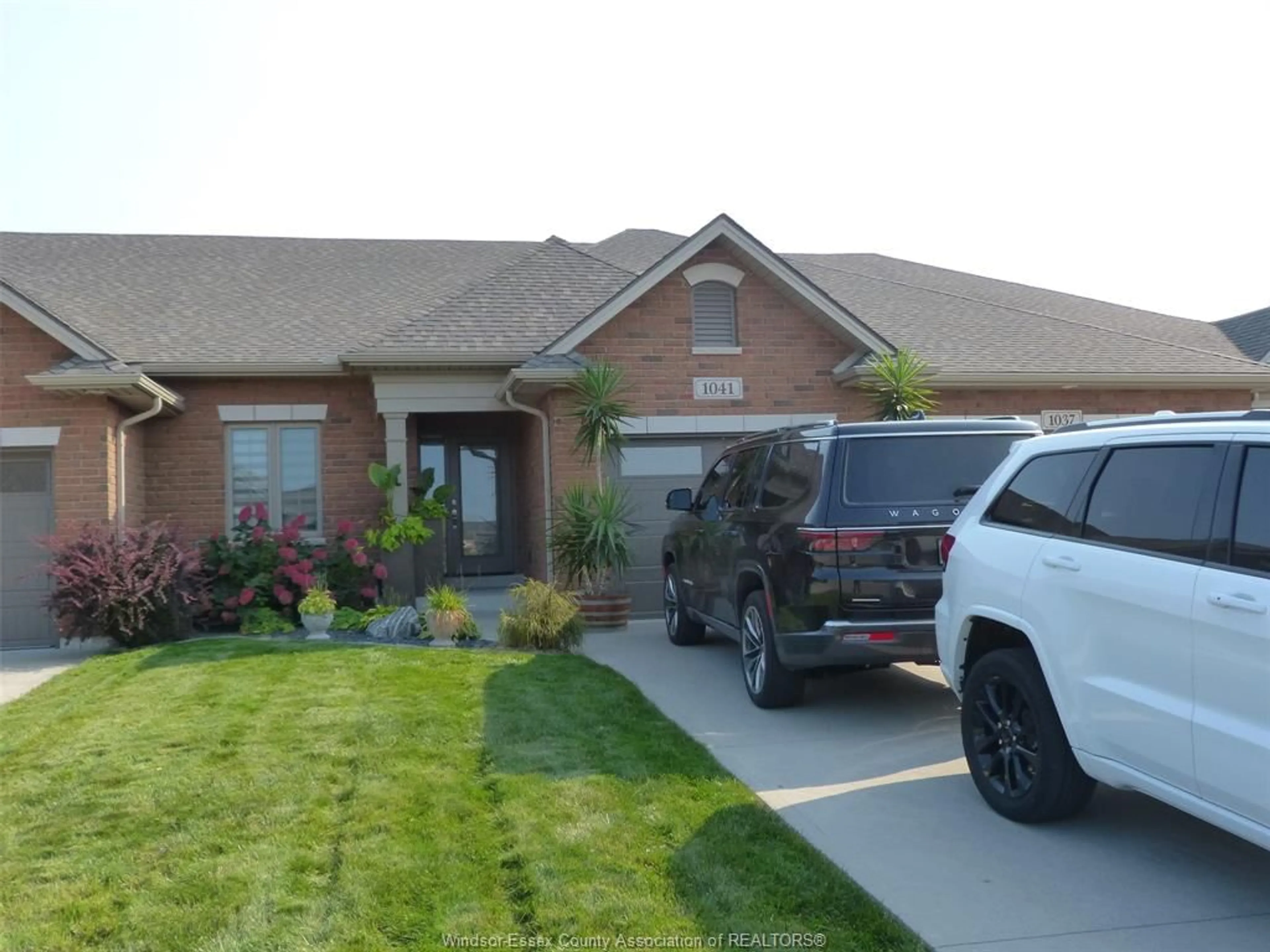 Home with brick exterior material, street for 1041 BRANOFF, LaSalle Ontario N9H 0G5