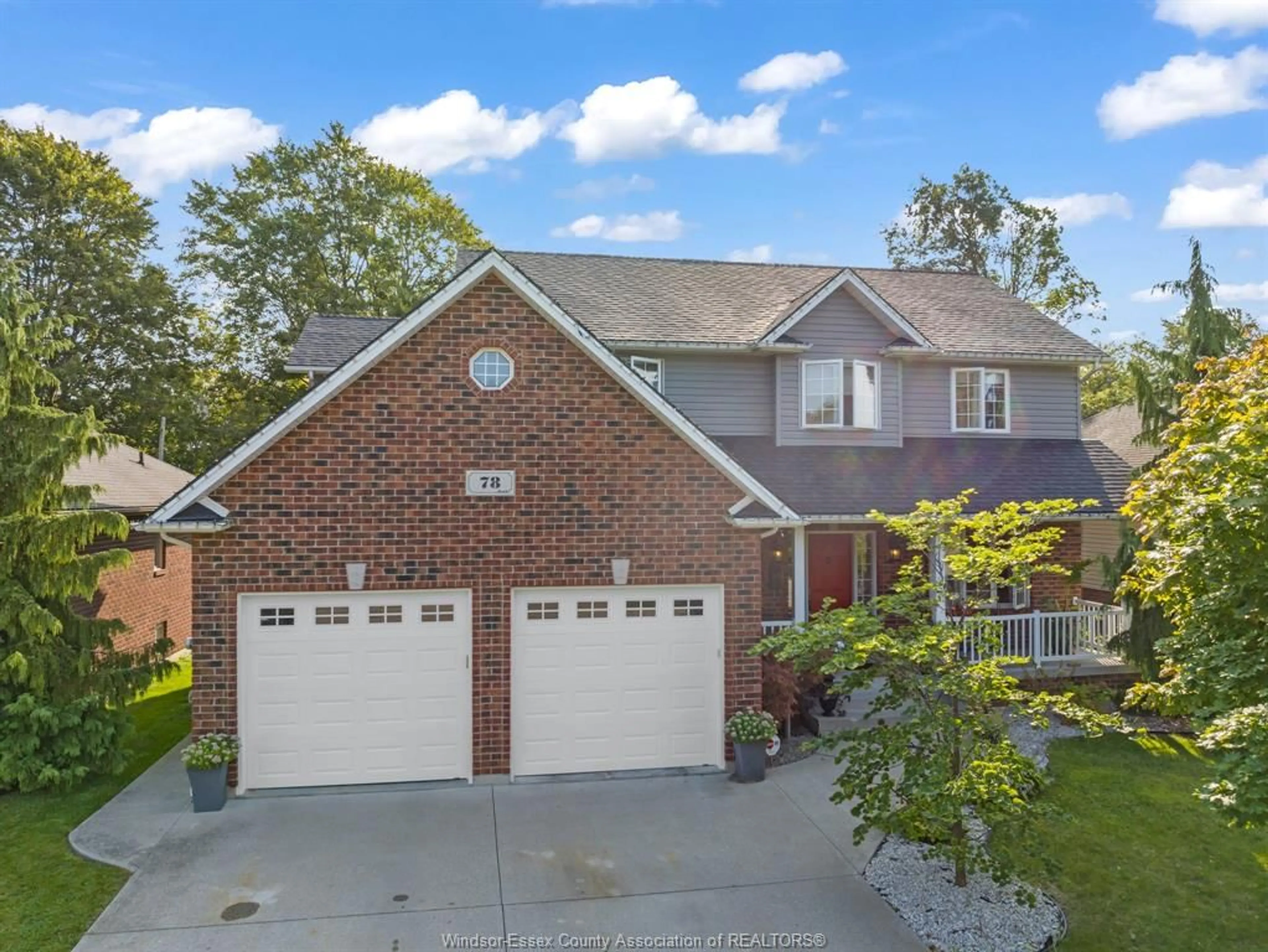 Frontside or backside of a home, the street view for 78 JOANNE Crt, Leamington Ontario N8H 5N5