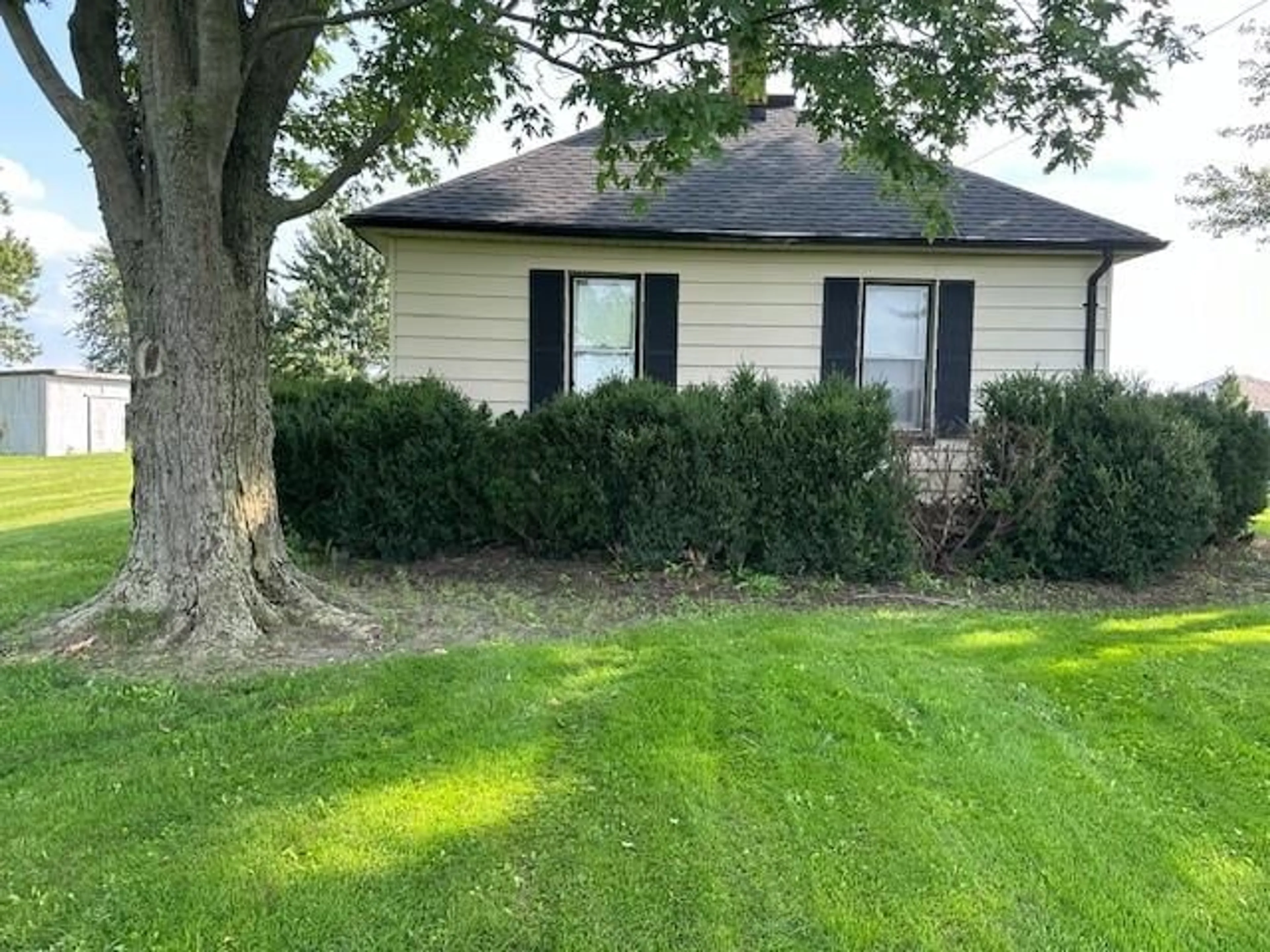 Frontside or backside of a home, the fenced backyard for 5045 EDYS MILLS Line, Dawn-Euphemia Ontario N0N1P0