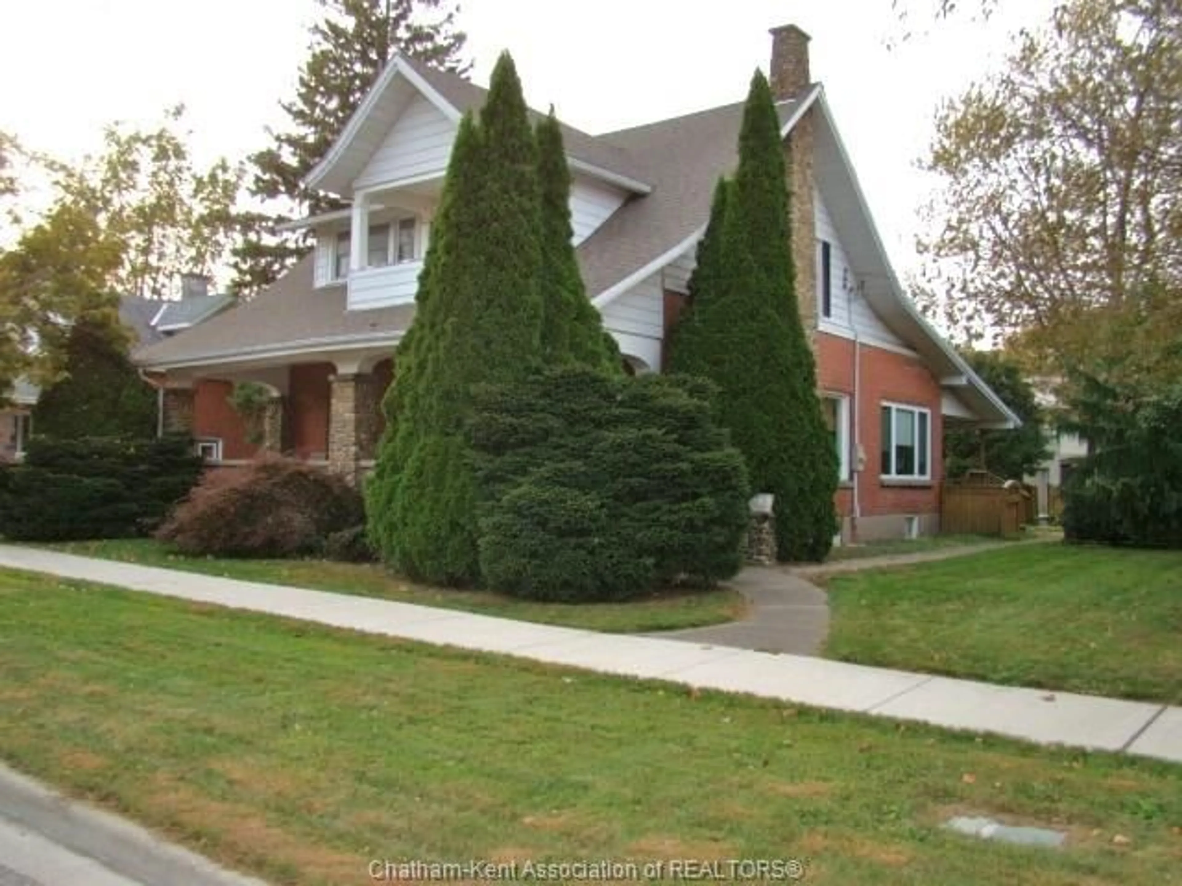 Frontside or backside of a home, the street view for 73 MAIN St, Ridgetown Ontario N0P 2C0