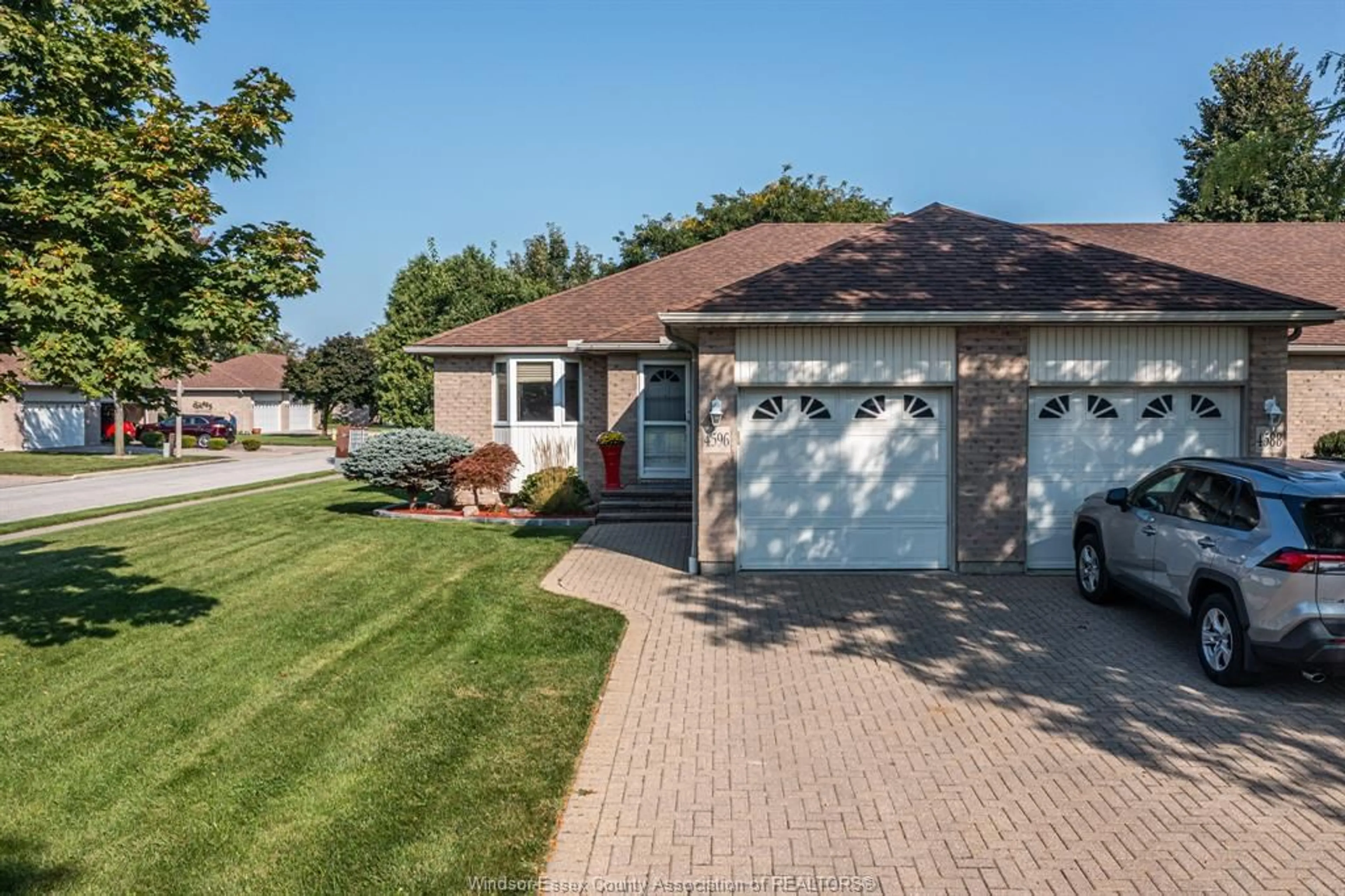 Frontside or backside of a home, cottage for 4596 GAPAM Crt, Windsor Ontario N9G 2W5