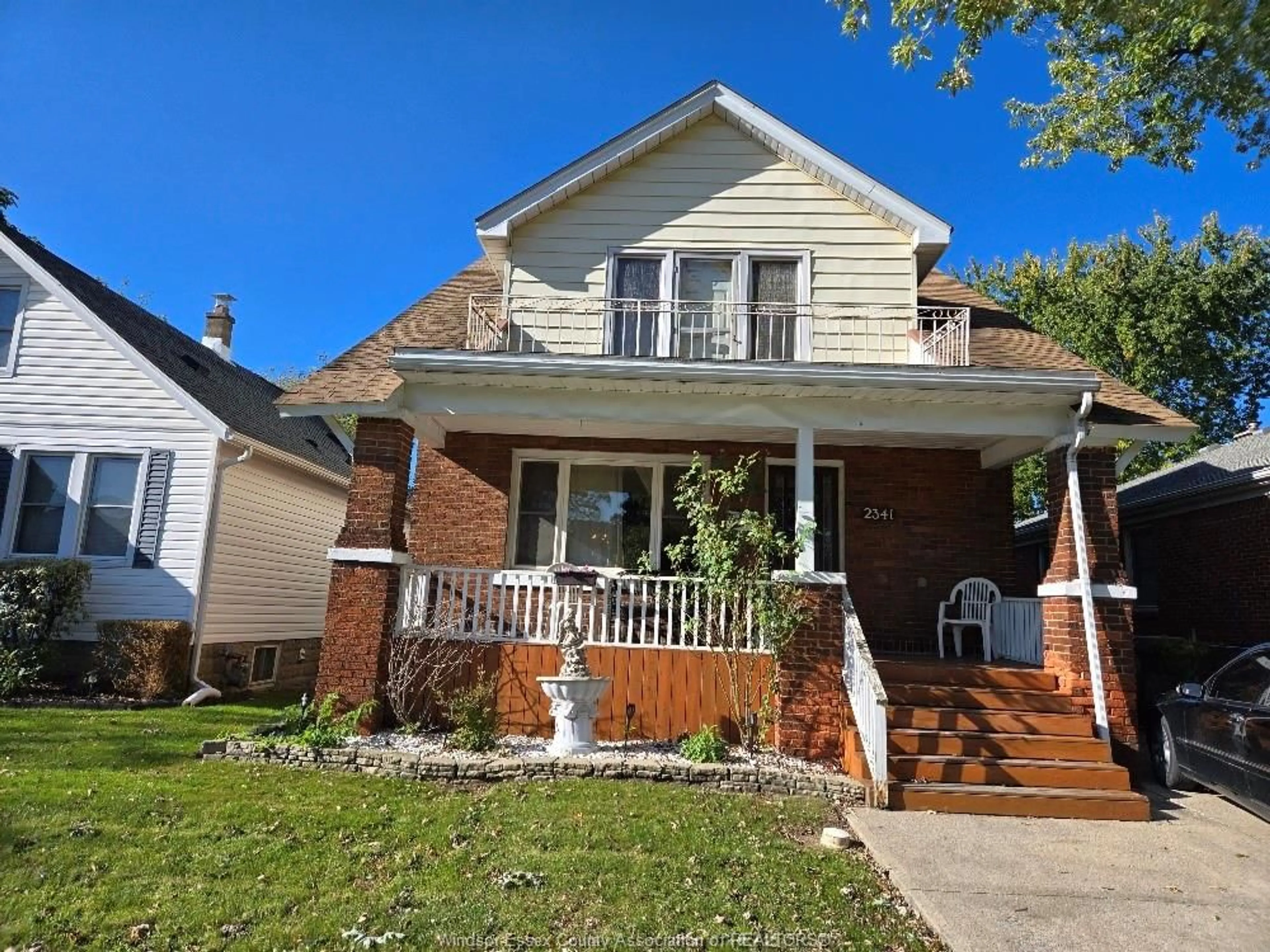 Frontside or backside of a home, the street view for 2341 FRASER Ave, Windsor Ontario N8X 3Z8