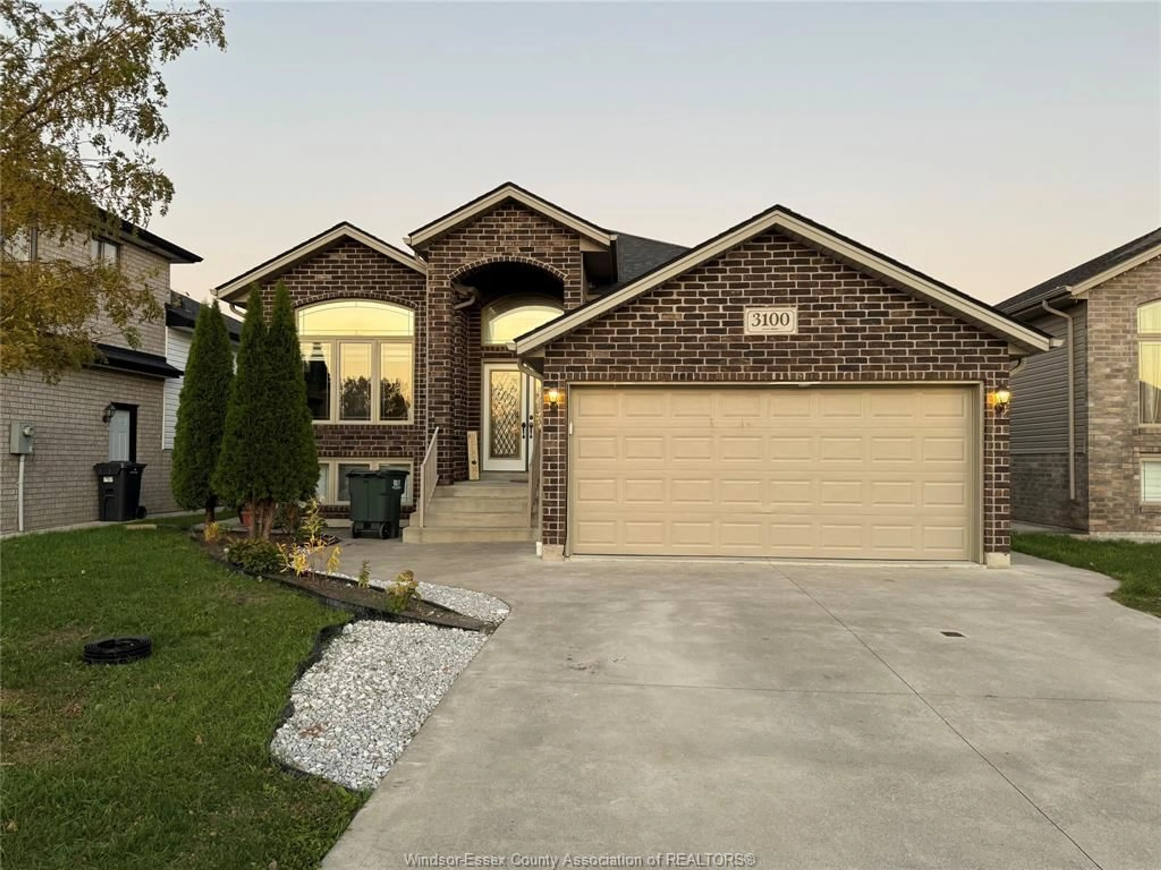 Frontside or backside of a home, the street view for 3100 ARPINO, Windsor Ontario N8N 0A7