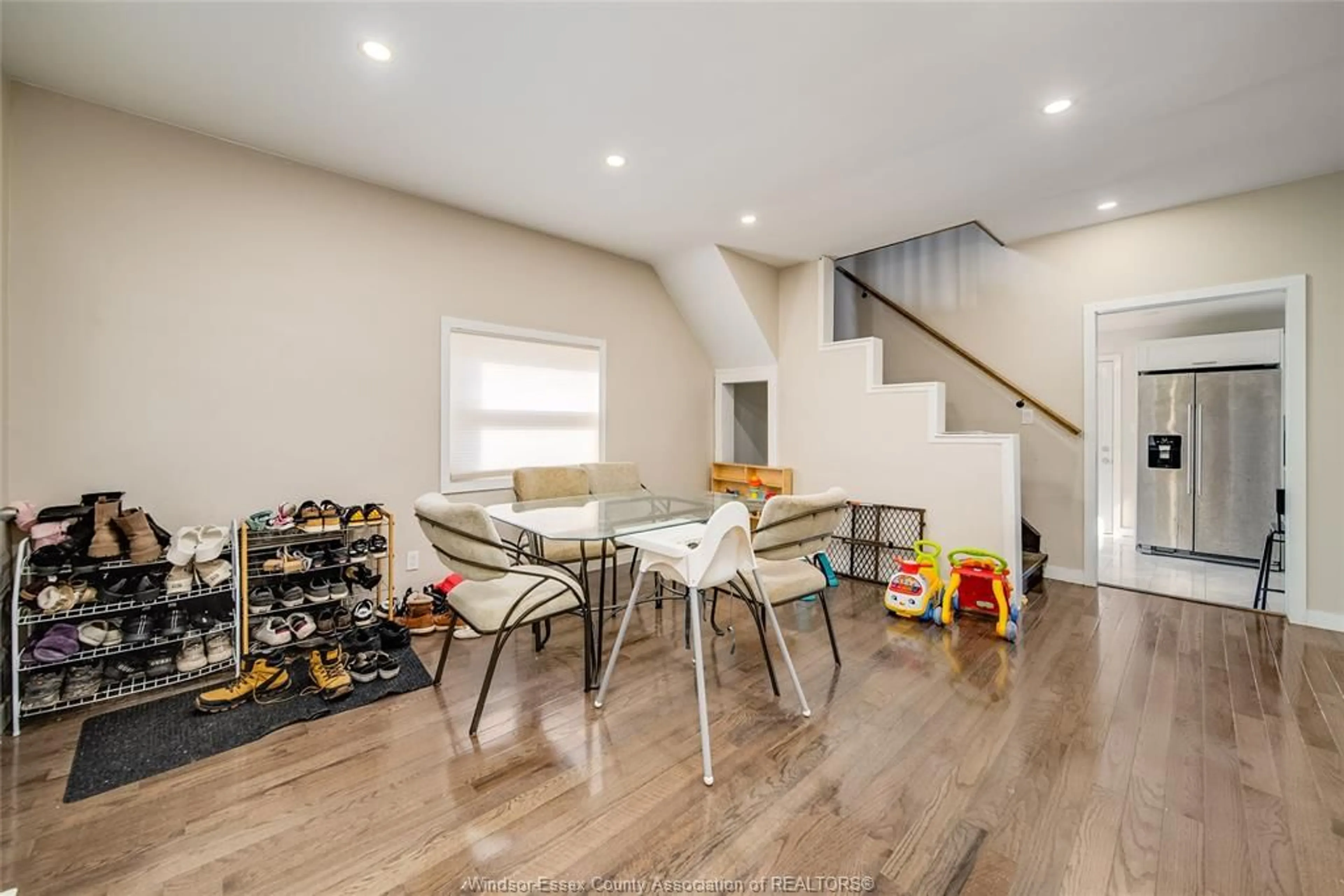 A pic of a room, wood floors for 467 MCKAY Ave, Windsor Ontario N9B 1Z7