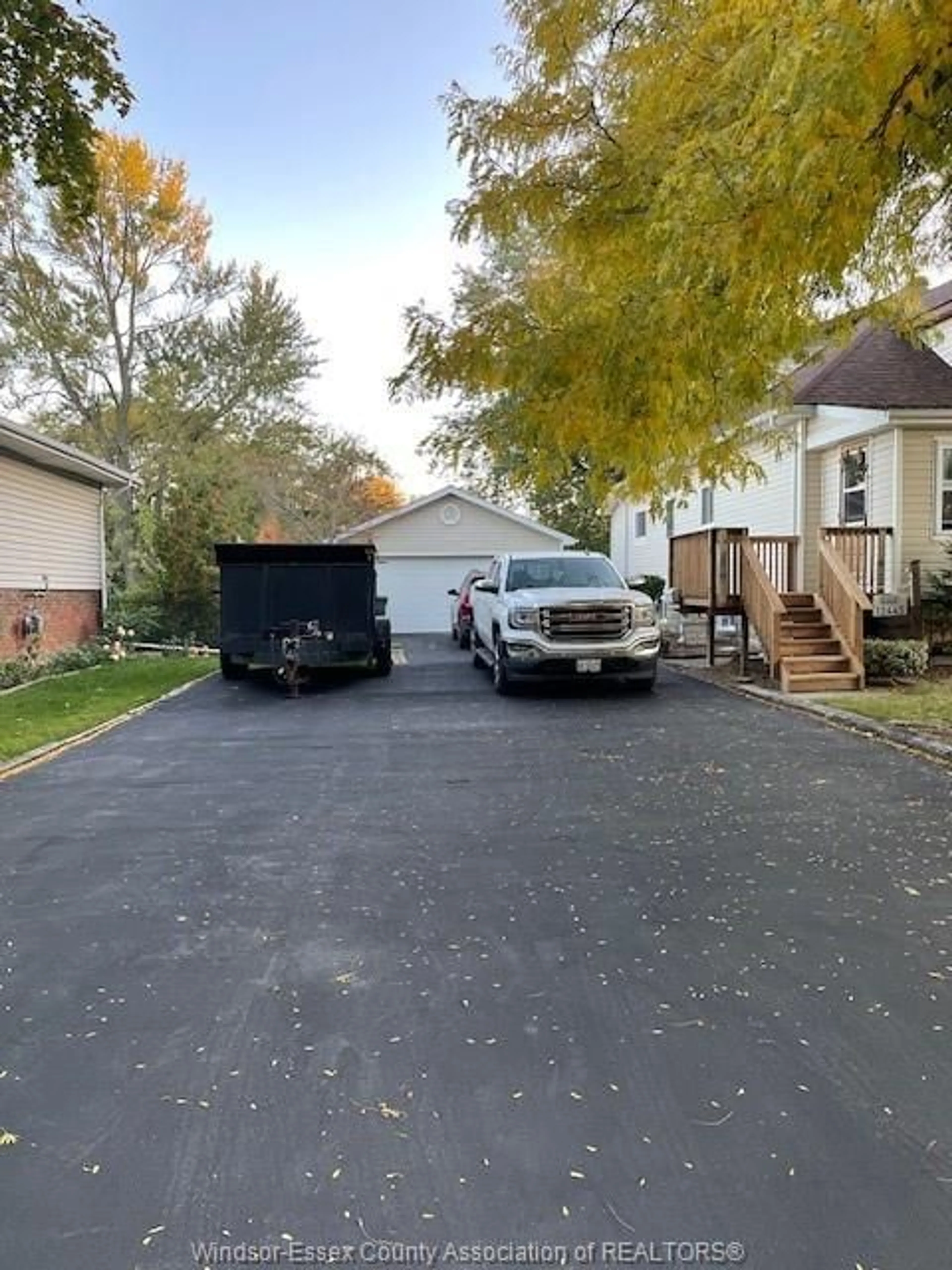 Frontside or backside of a home, the street view for 12445 LANOUE St, Tecumseh Ontario N8N 1N4