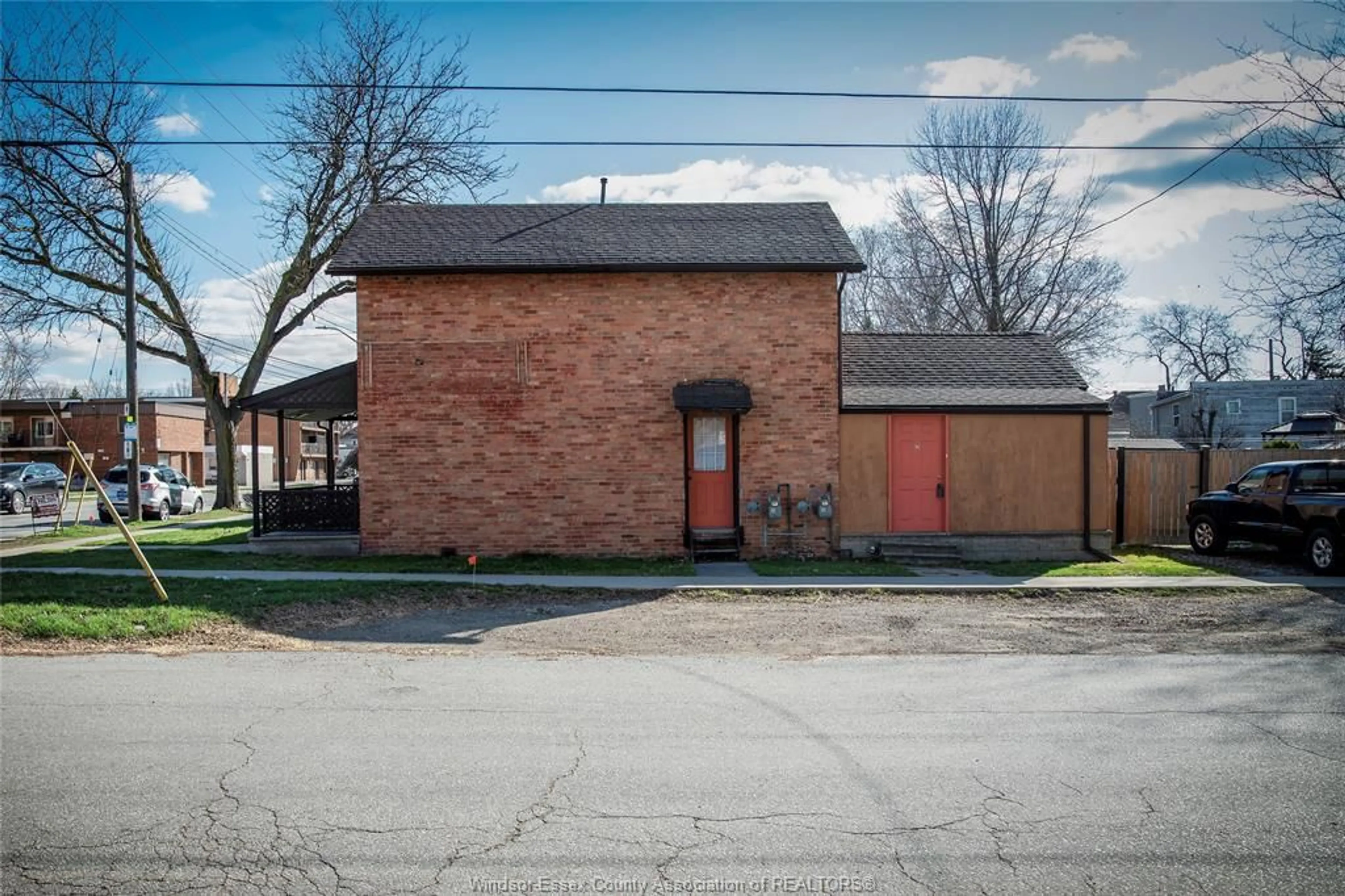 Home with brick exterior material for 3402 SANDWICH Sq, Windsor Ontario N9C 1B3