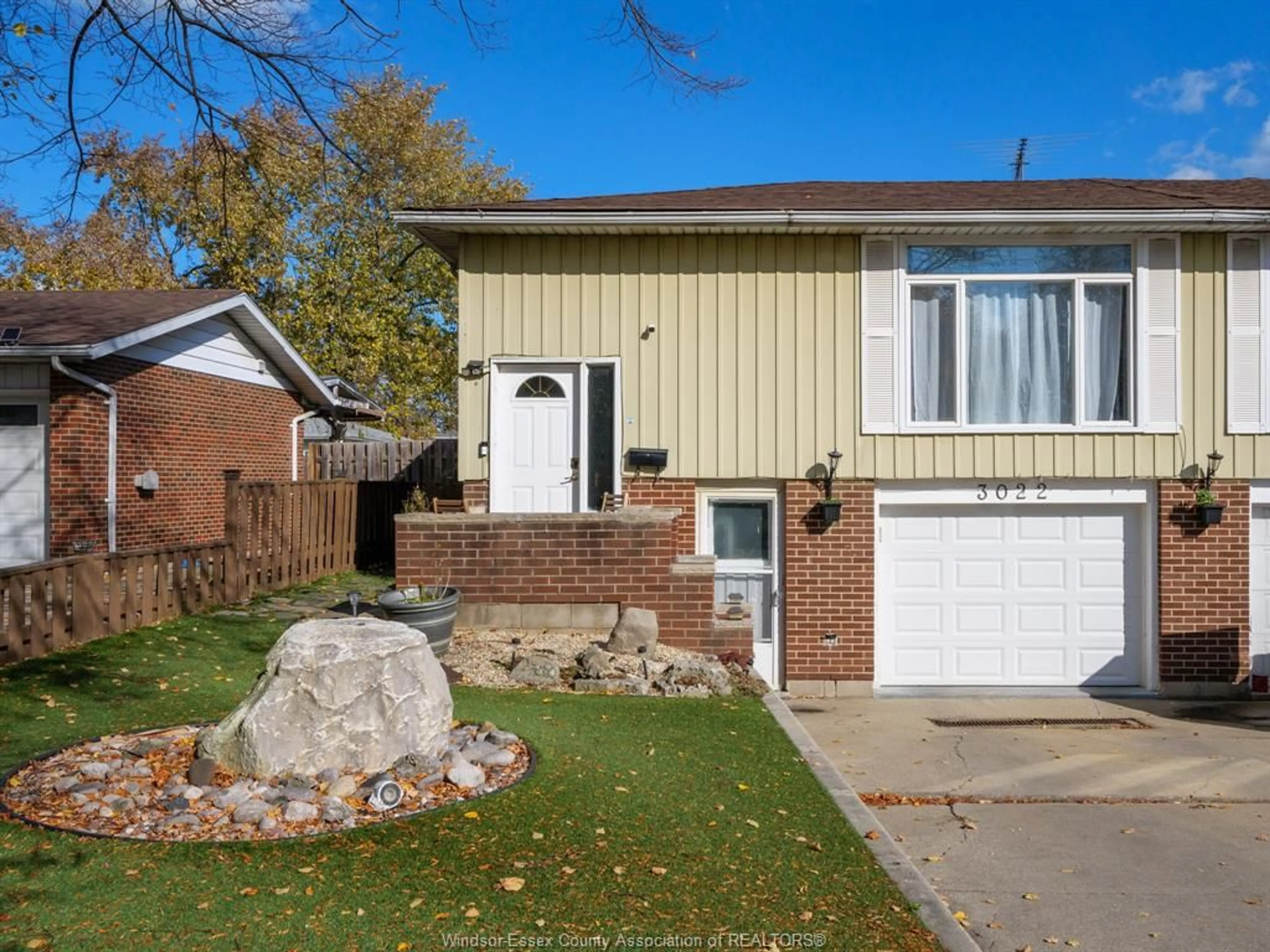 Frontside or backside of a home, the street view for 3022 Brimley Dr, Windsor Ontario N8R 1M2