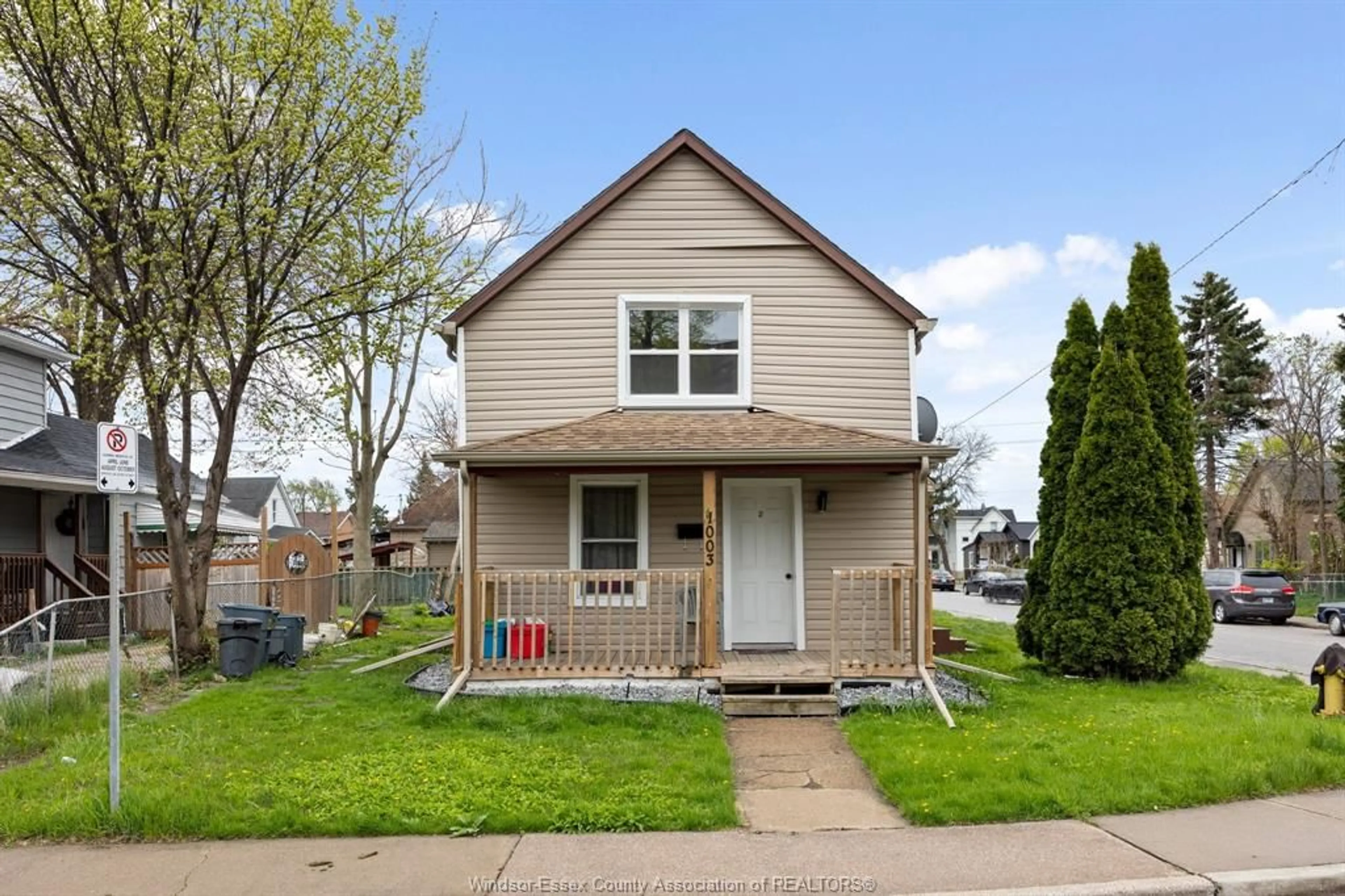 Frontside or backside of a home, the fenced backyard for 1003 TUSCARORA, Windsor Ontario N9A 3N4