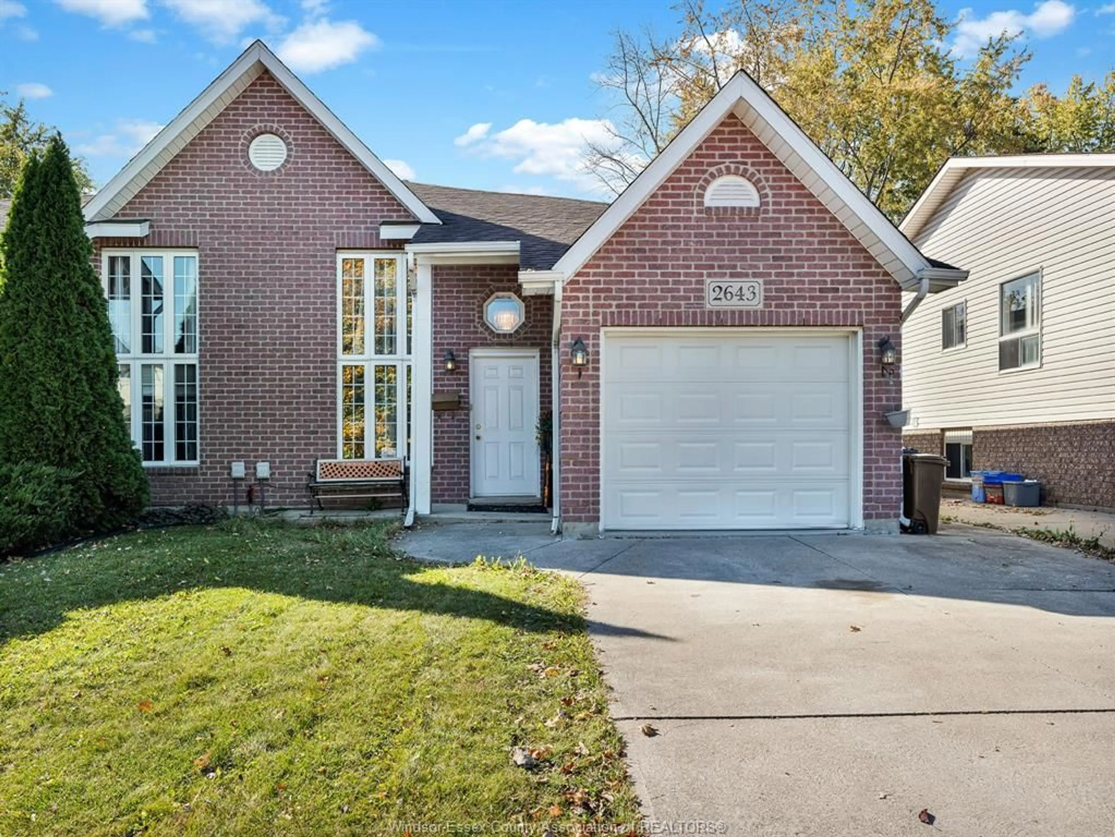 Home with brick exterior material for 2643 CARISSA, Windsor Ontario N8R 2J9