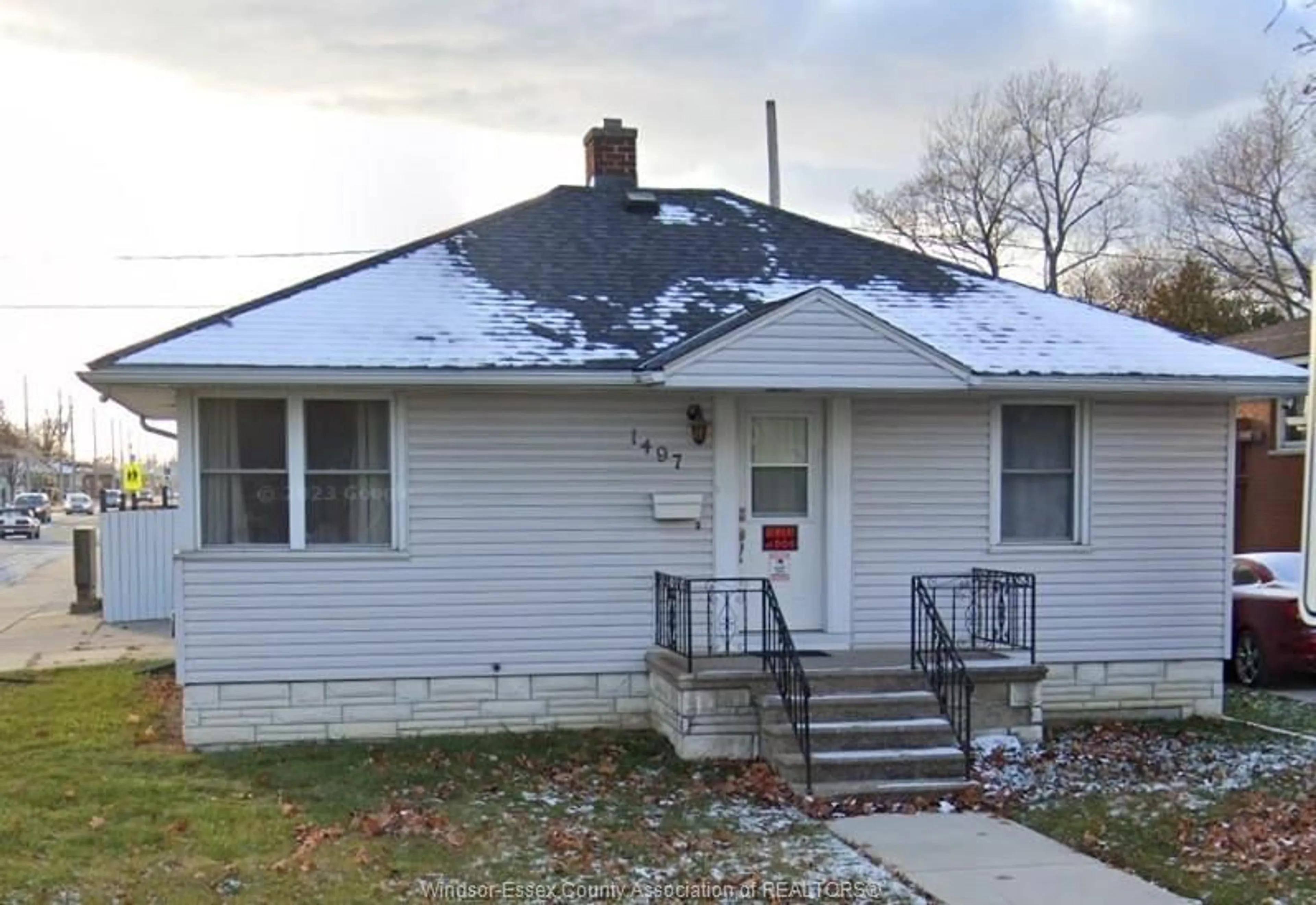 Frontside or backside of a home, cottage for 1497 ELLROSE Ave, Windsor Ontario N8Y 3X4