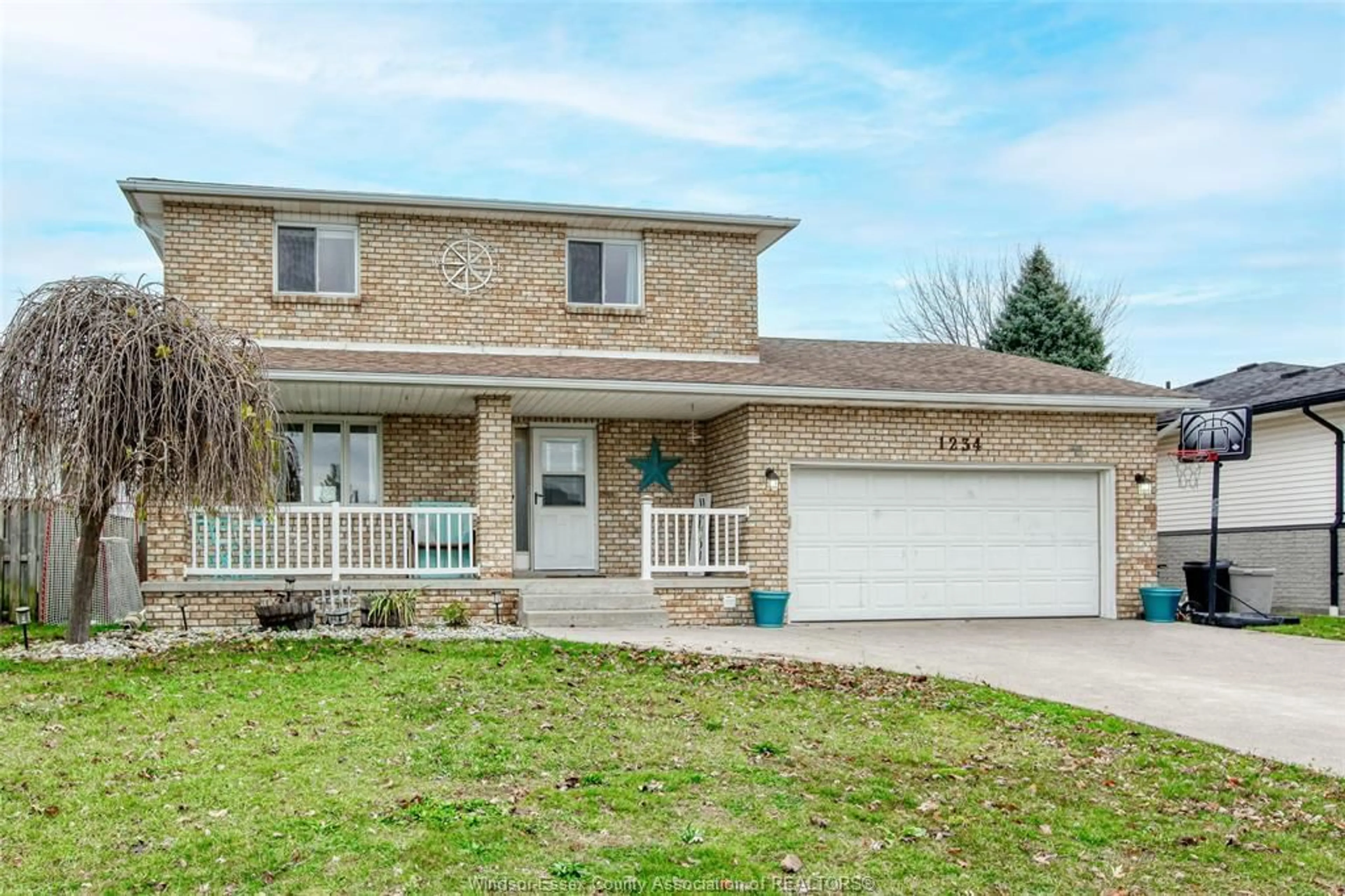 Frontside or backside of a home, the street view for 1234 KENWICK Way, LaSalle Ontario N9H 2G7