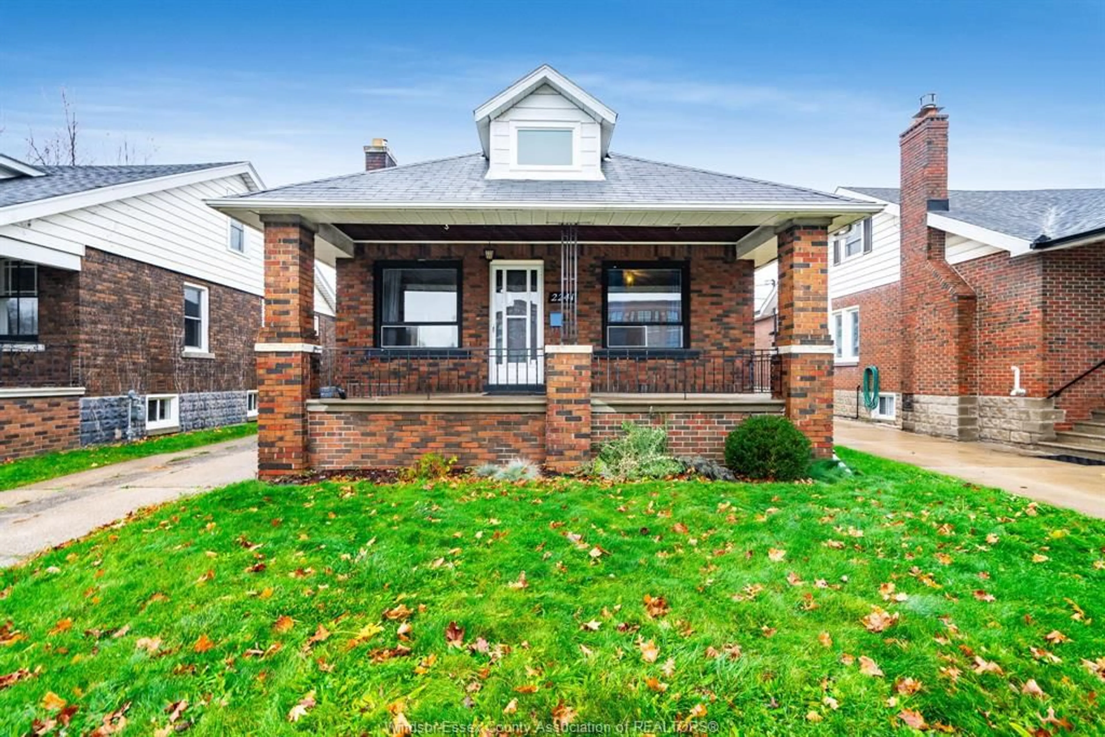 Home with brick exterior material for 2241 Windermere, Windsor Ontario N8W 2S7