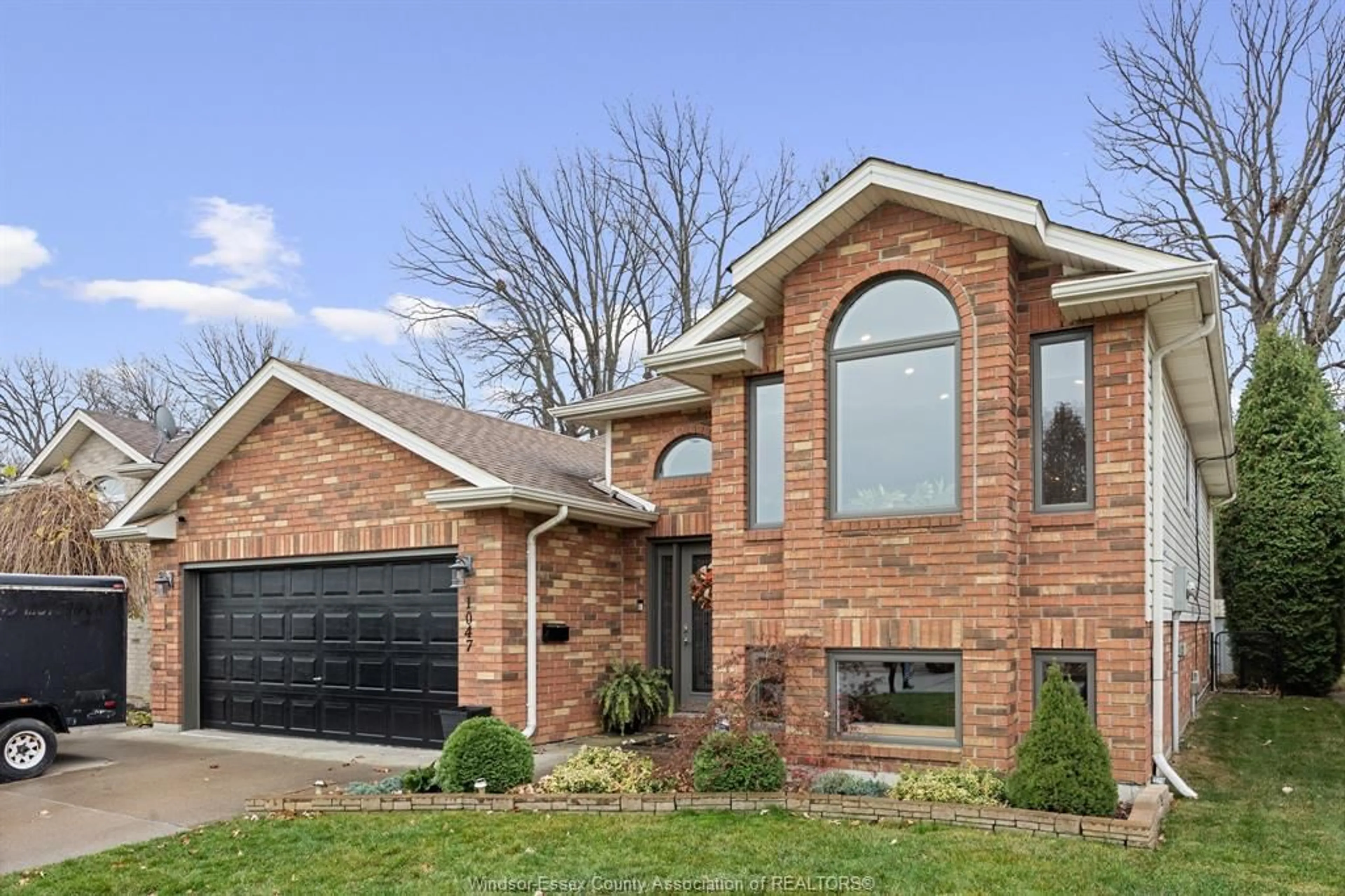 Home with brick exterior material for 1047 MONARCH MEADOWS, Lakeshore Ontario N0R 1A0