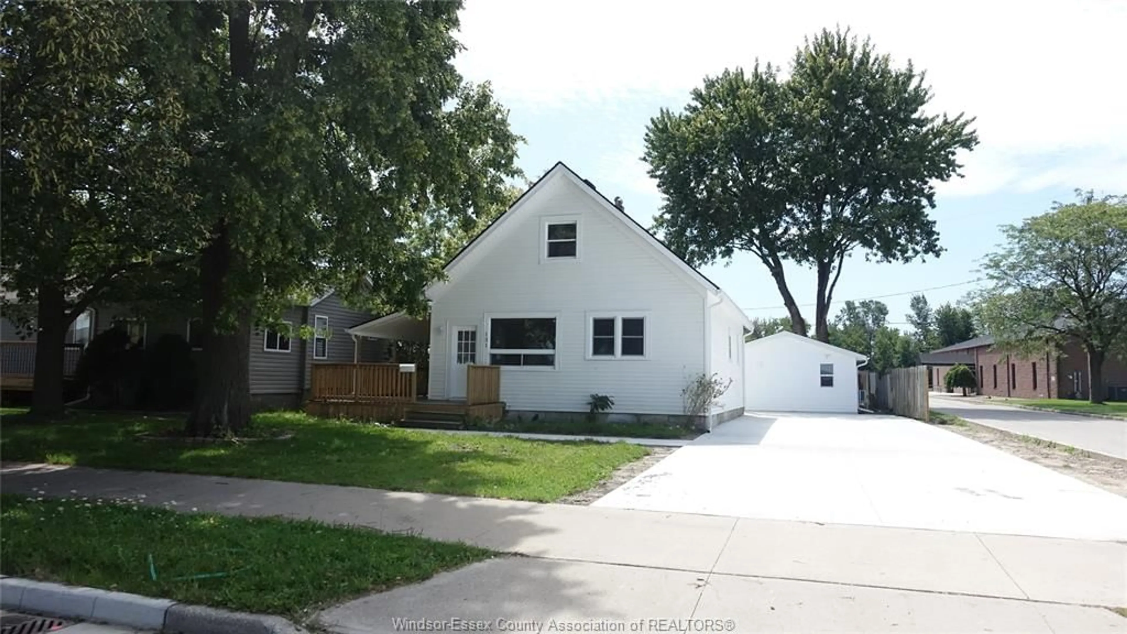 Frontside or backside of a home, the street view for 131 ALMA #A & B, Amherstburg Ontario N9V 1A3