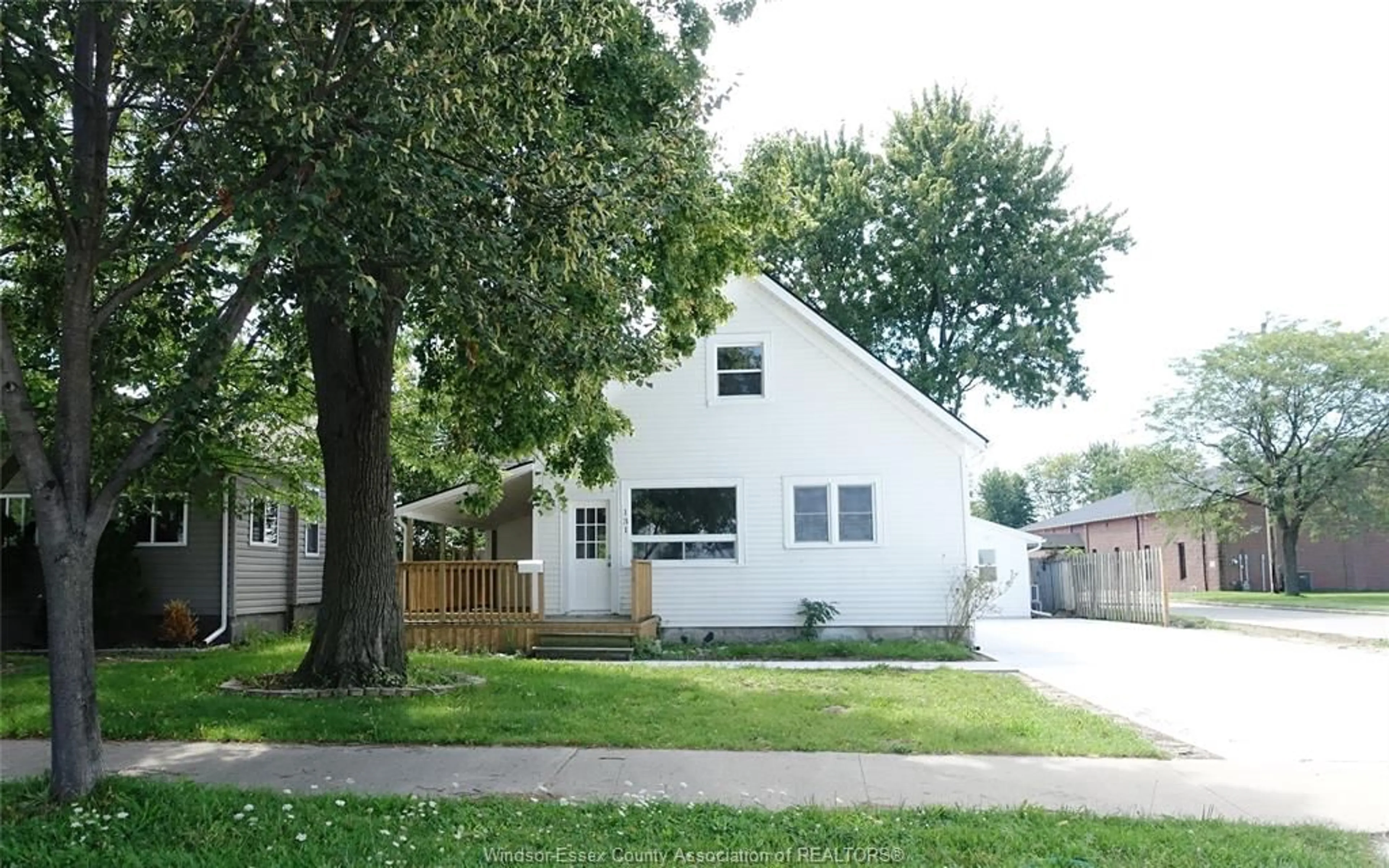 Frontside or backside of a home, the street view for 131 ALMA #A & B, Amherstburg Ontario N9V 1A3