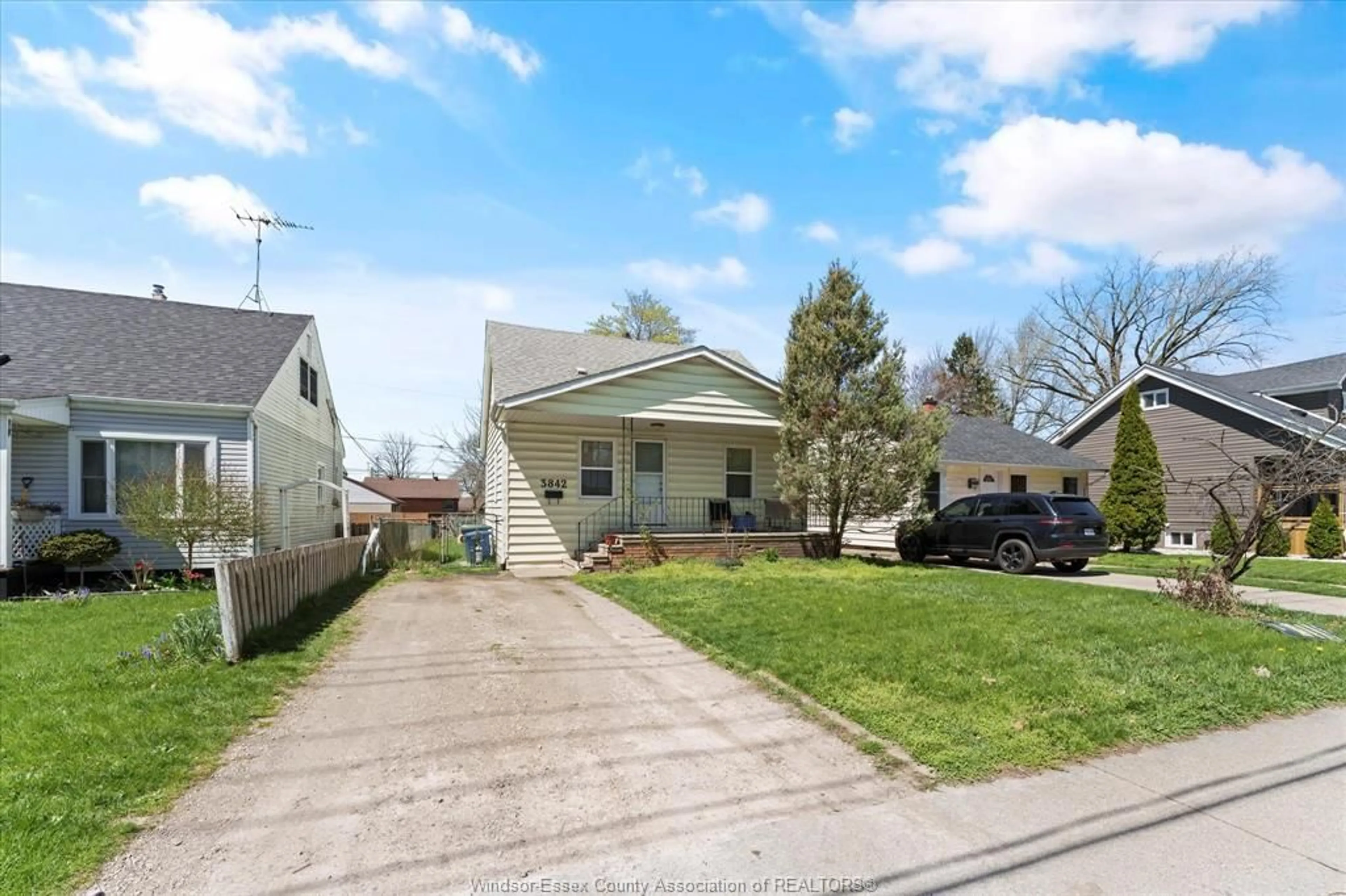 Frontside or backside of a home, the street view for 3842 Matchette, Windsor Ontario N9C 2A2