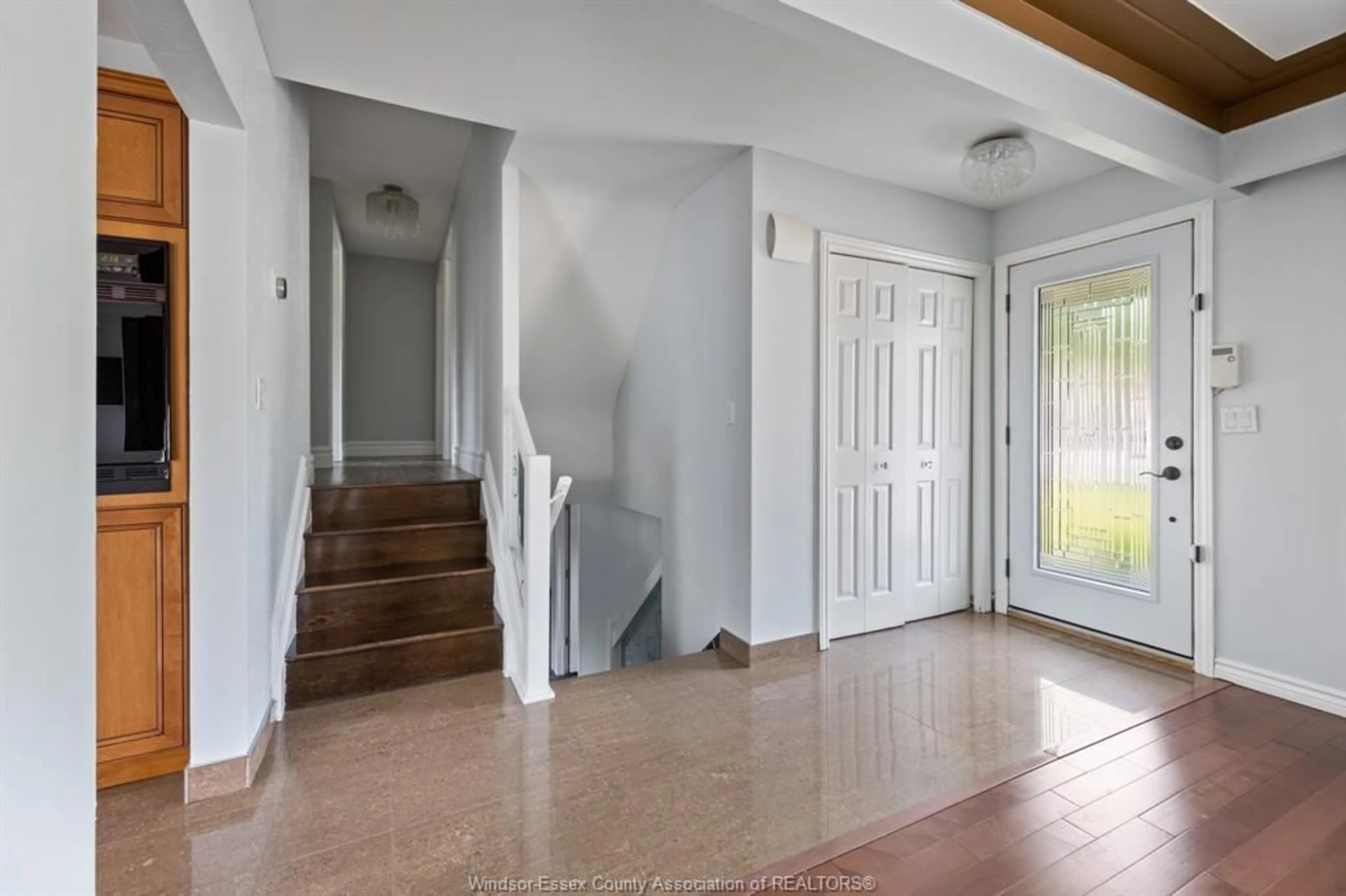 Indoor entryway, wood floors for 3660 DOUGALL Ave, Windsor Ontario N9E 1T4