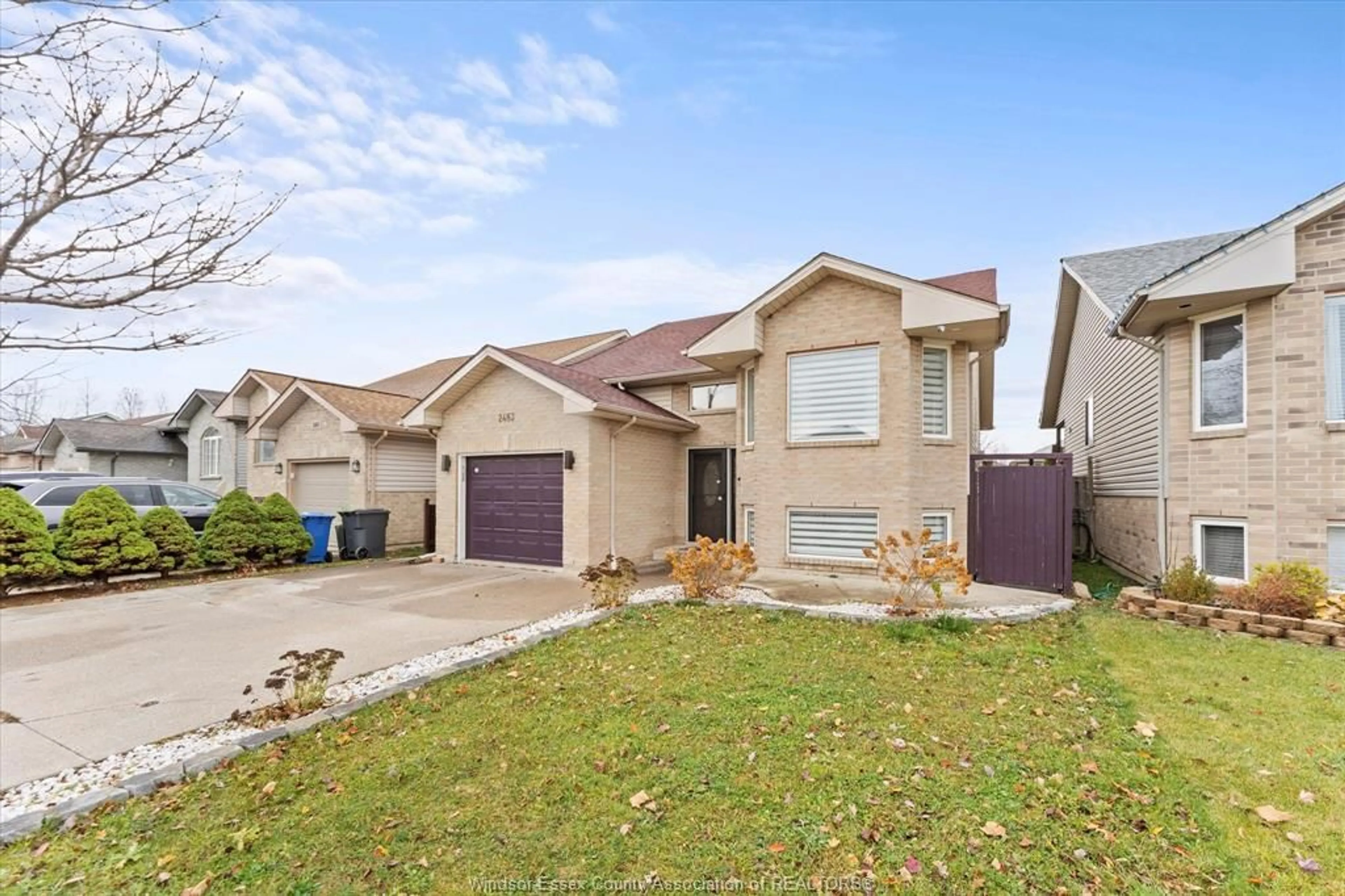 Frontside or backside of a home, the street view for 2483 NORCREST, Windsor Ontario N8P 1V3