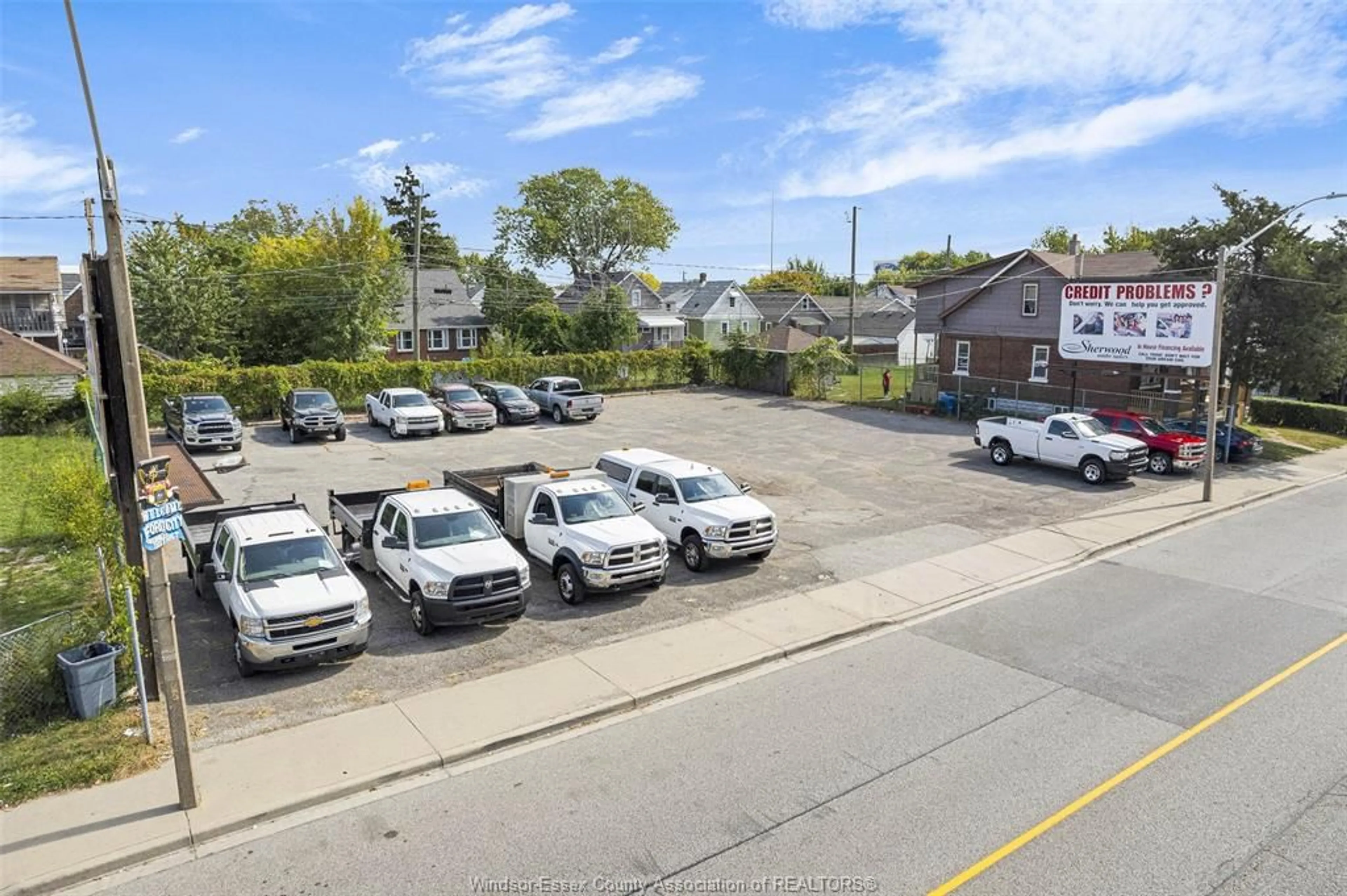 Parking for 1368 DROUILLARD Rd, Windsor Ontario N8Y 2P4