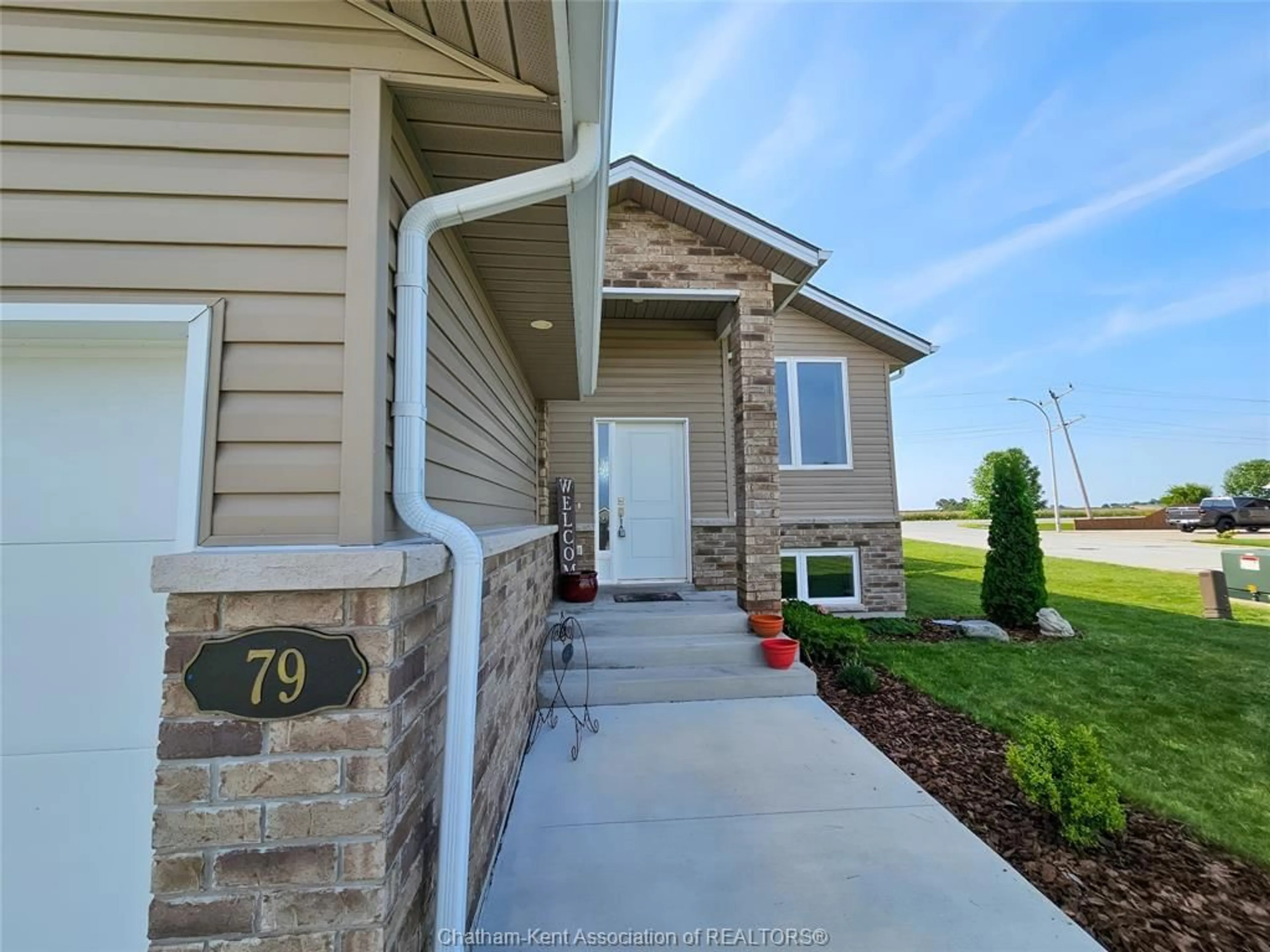 Frontside or backside of a home, the street view for 79 Blackacre Cres, Tilbury Ontario N0P 2L0