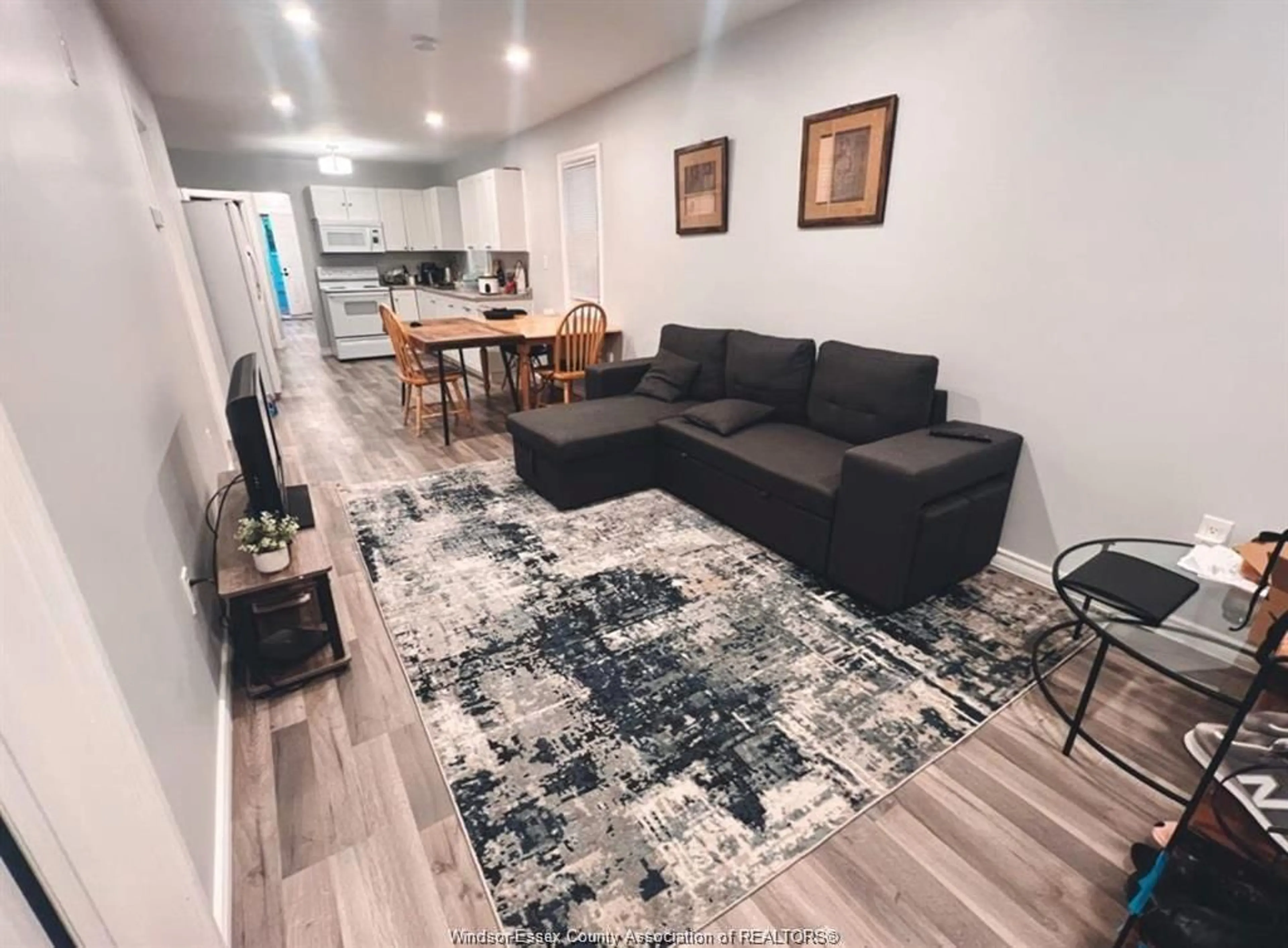 Living room, wood floors for 779 Bridge Ave, Windsor Ontario N9B 2M5