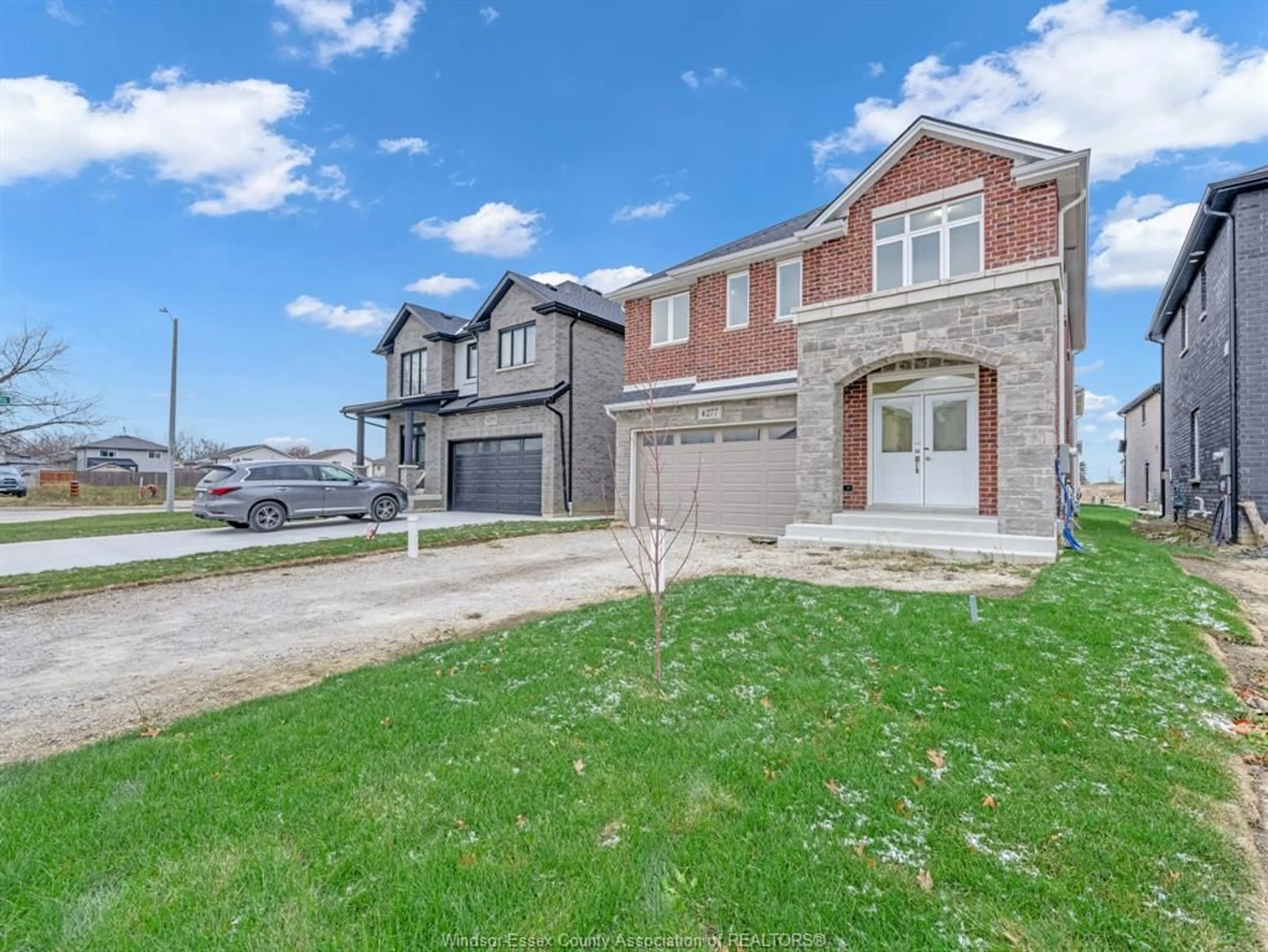 Frontside or backside of a home, the street view for 4277 JOHN ROSS Crt, Windsor Ontario N8W 0B5