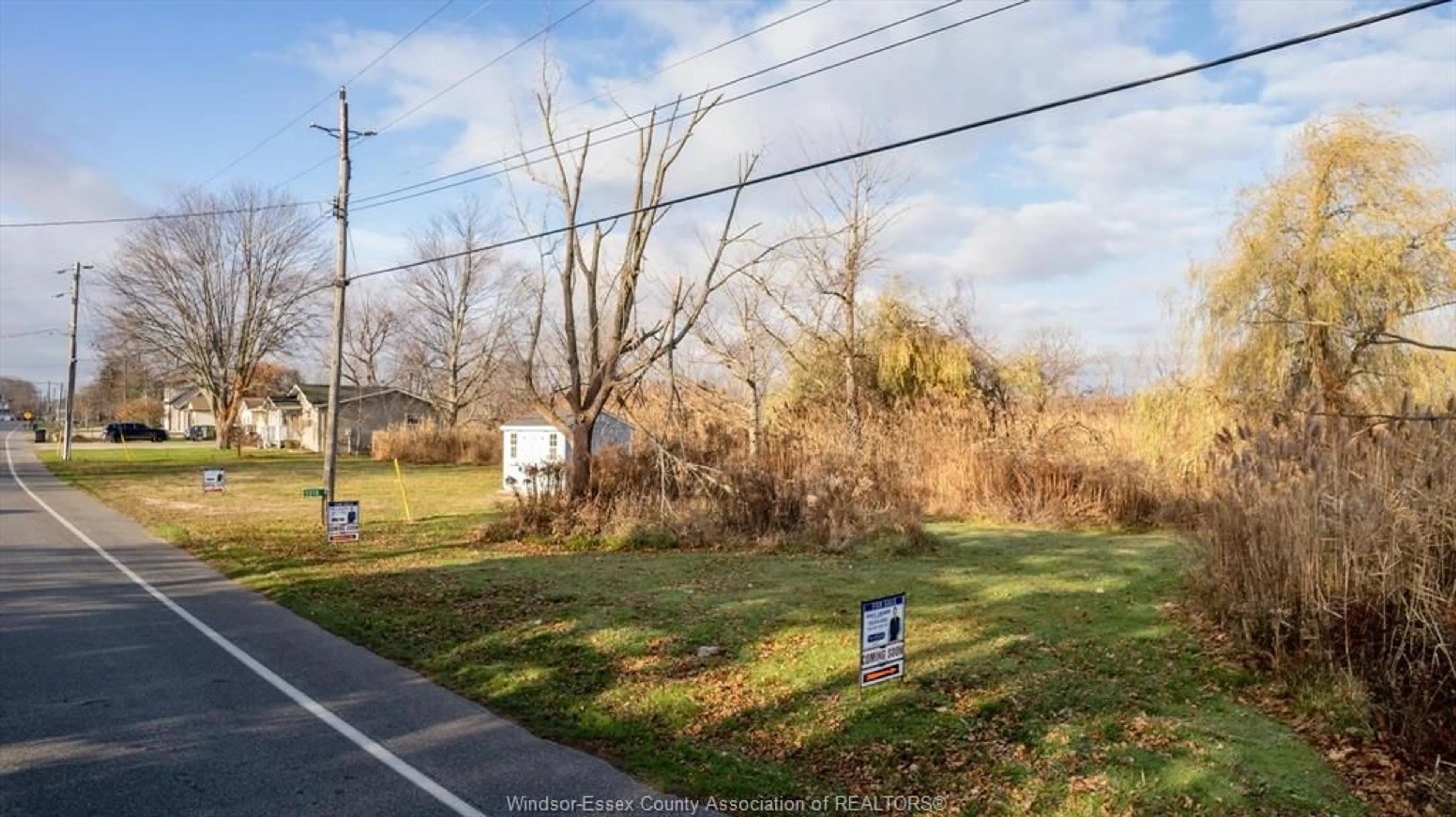 A pic from exterior of the house or condo, the street view for V/L HERITAGE Rd #LT 69, Kingsville Ontario N9Y 2E6