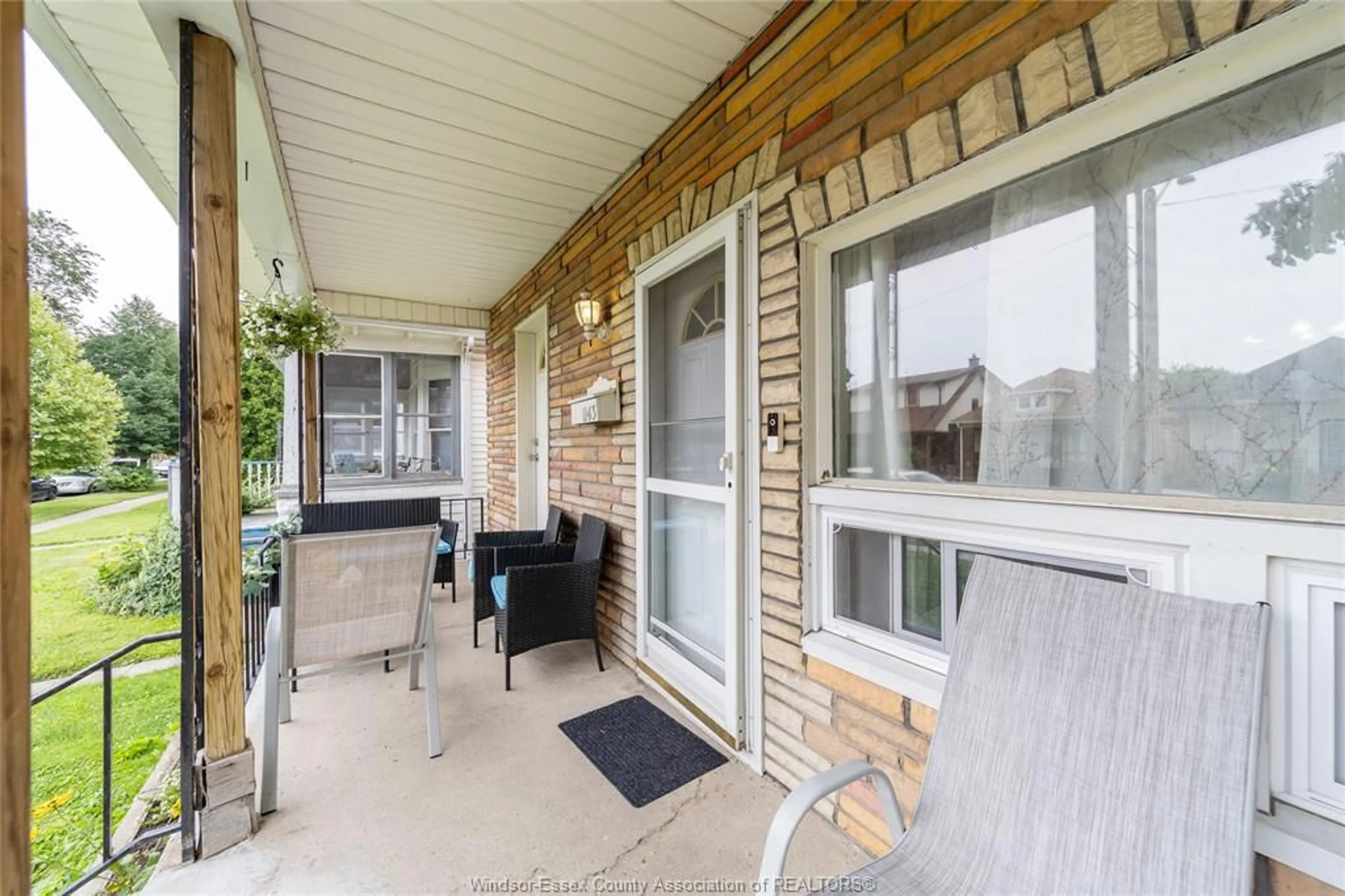 Patio, cottage for 1143 LINCOLN, Windsor Ontario N8Y 2H6