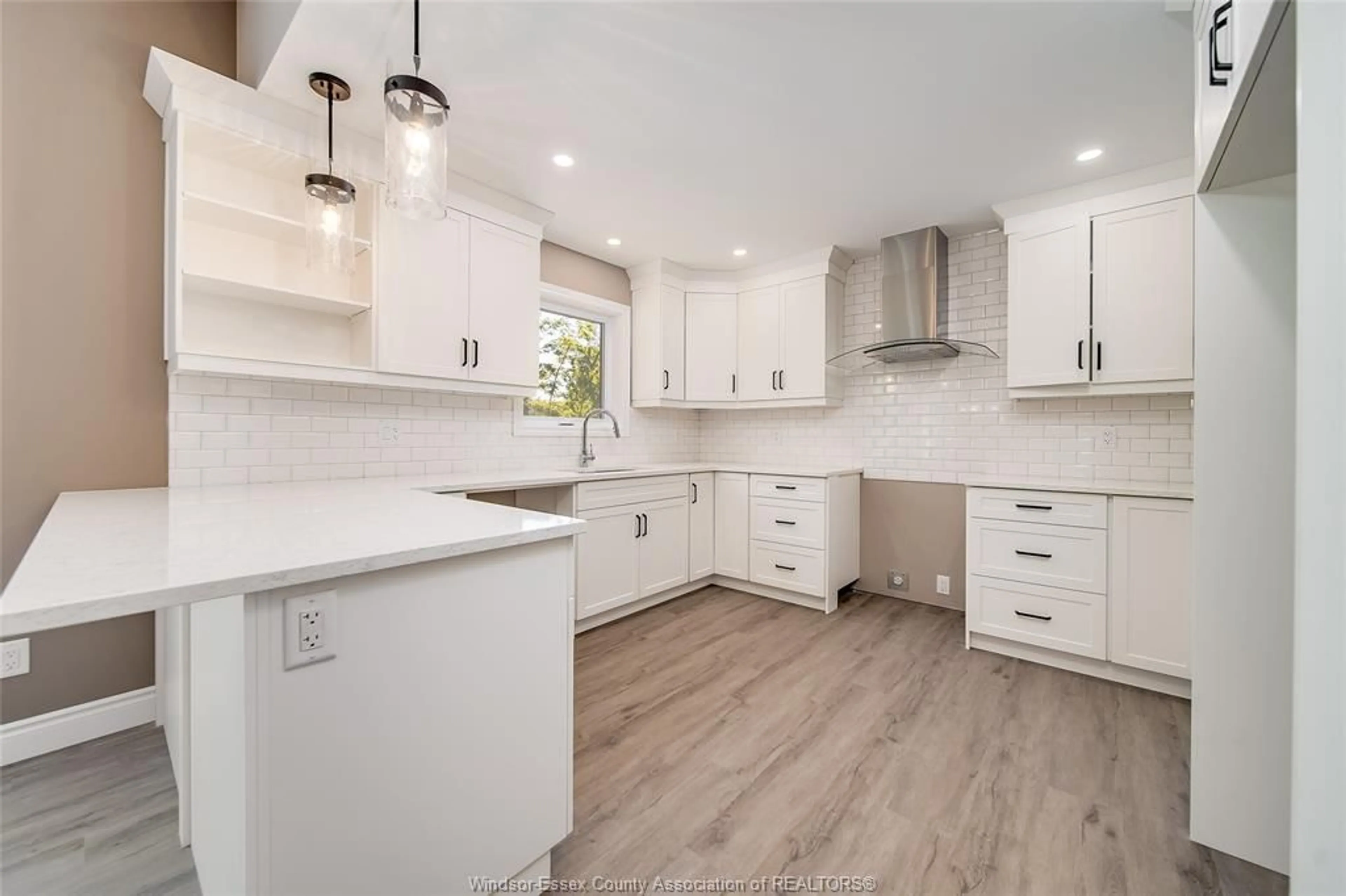 Open concept kitchen, unknown for 49 PEREIRA, Harrow Ontario N0R 1G0