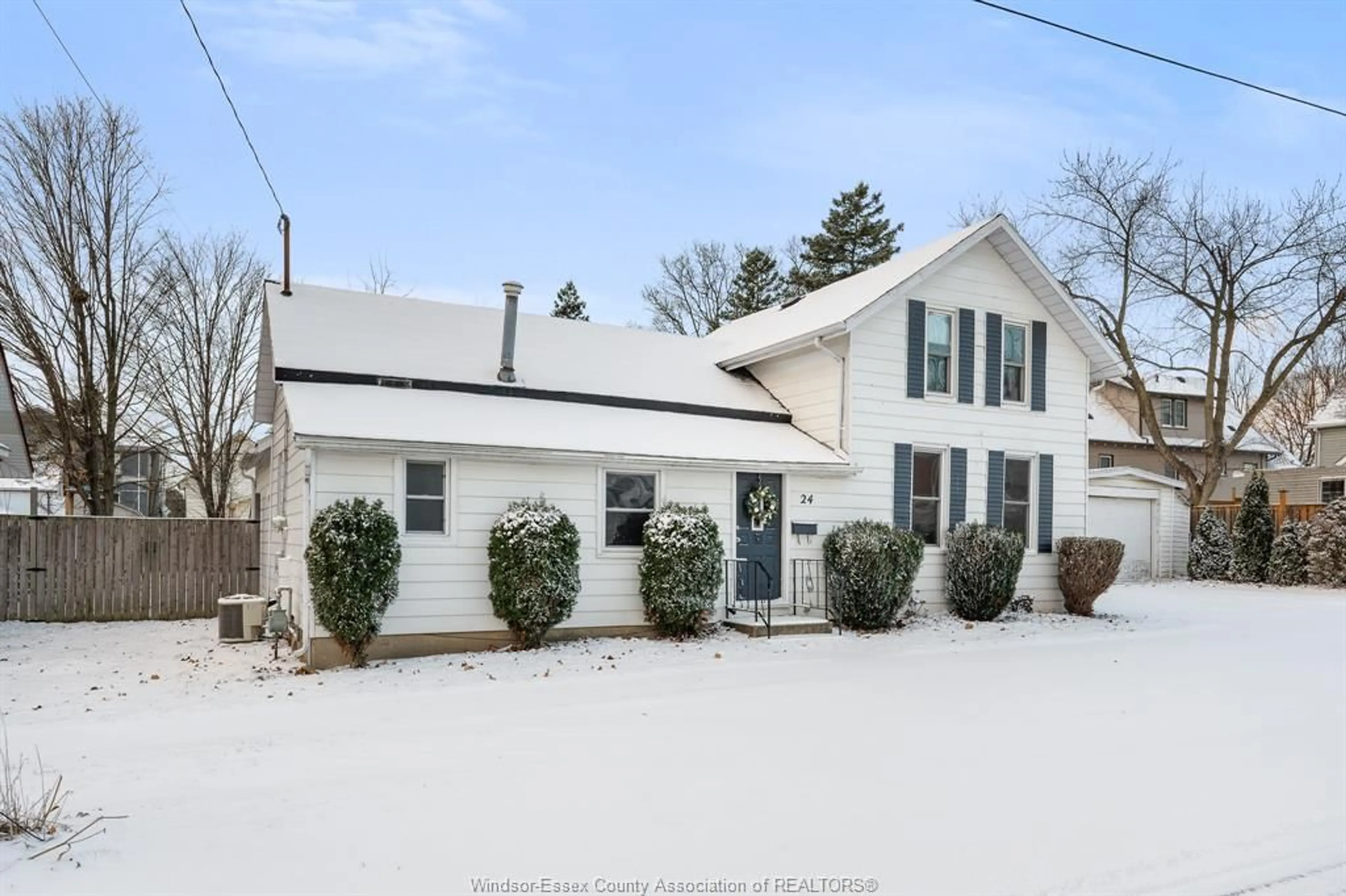 A pic from outside/outdoor area/front of a property/back of a property/a pic from drone, street for 24 Elizabeth, Blenheim Ontario N0P1A0