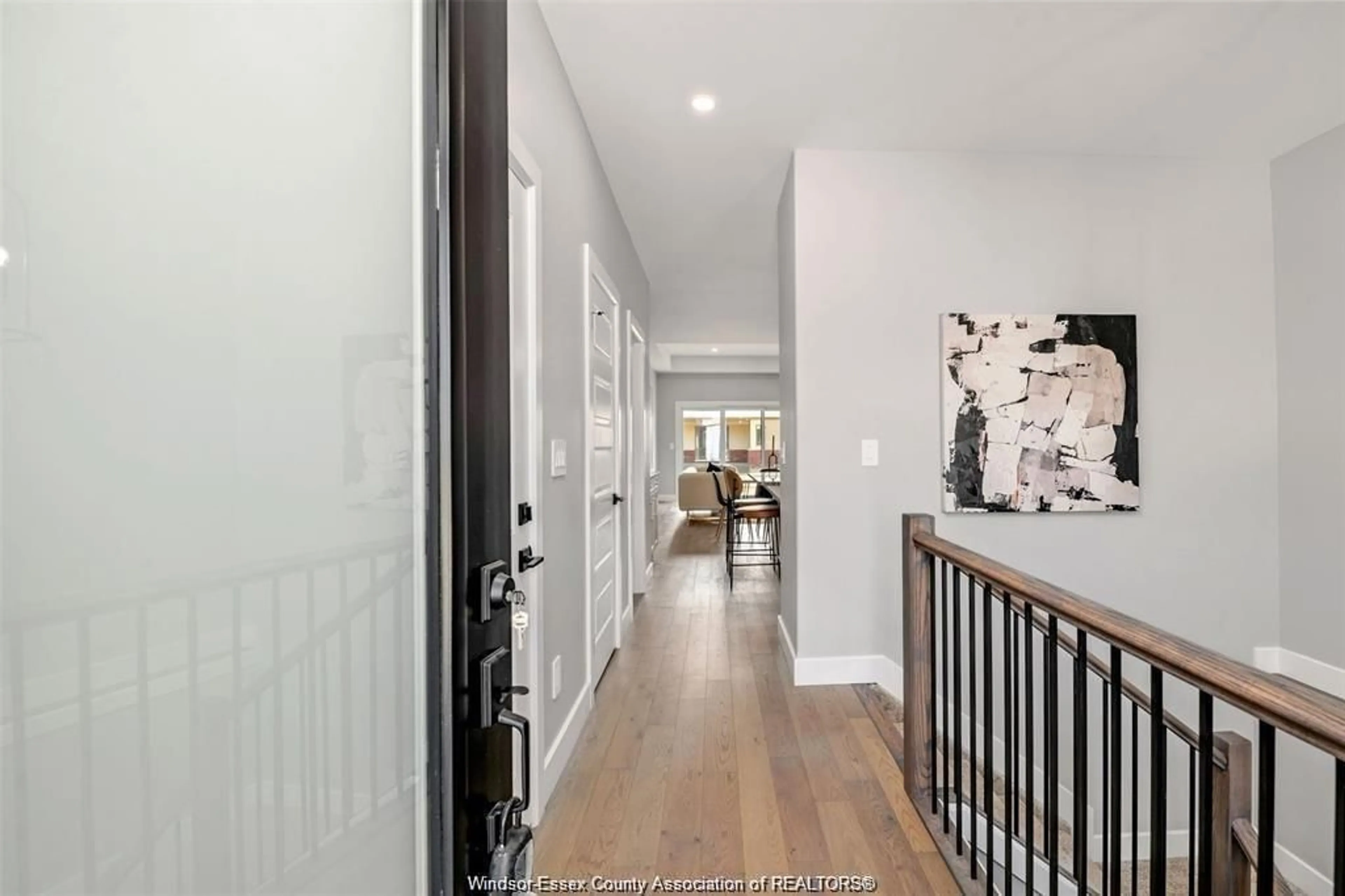 Indoor entryway for 129 BRIGHTON Pl, Chatham Ontario N7L 0G7
