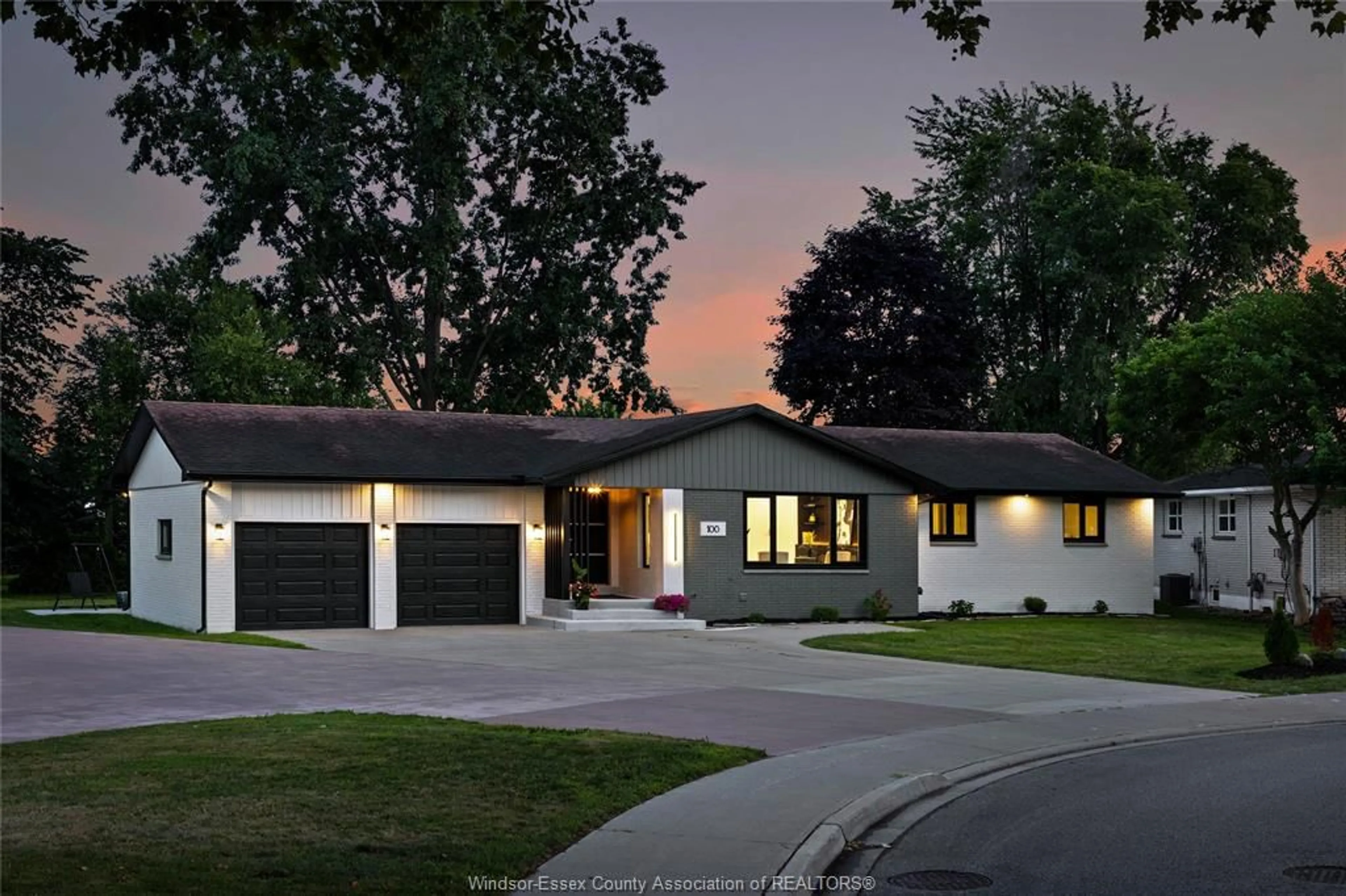 Home with brick exterior material, street for 100 DANFORTH Ave, Leamington Ontario N8H 2R2