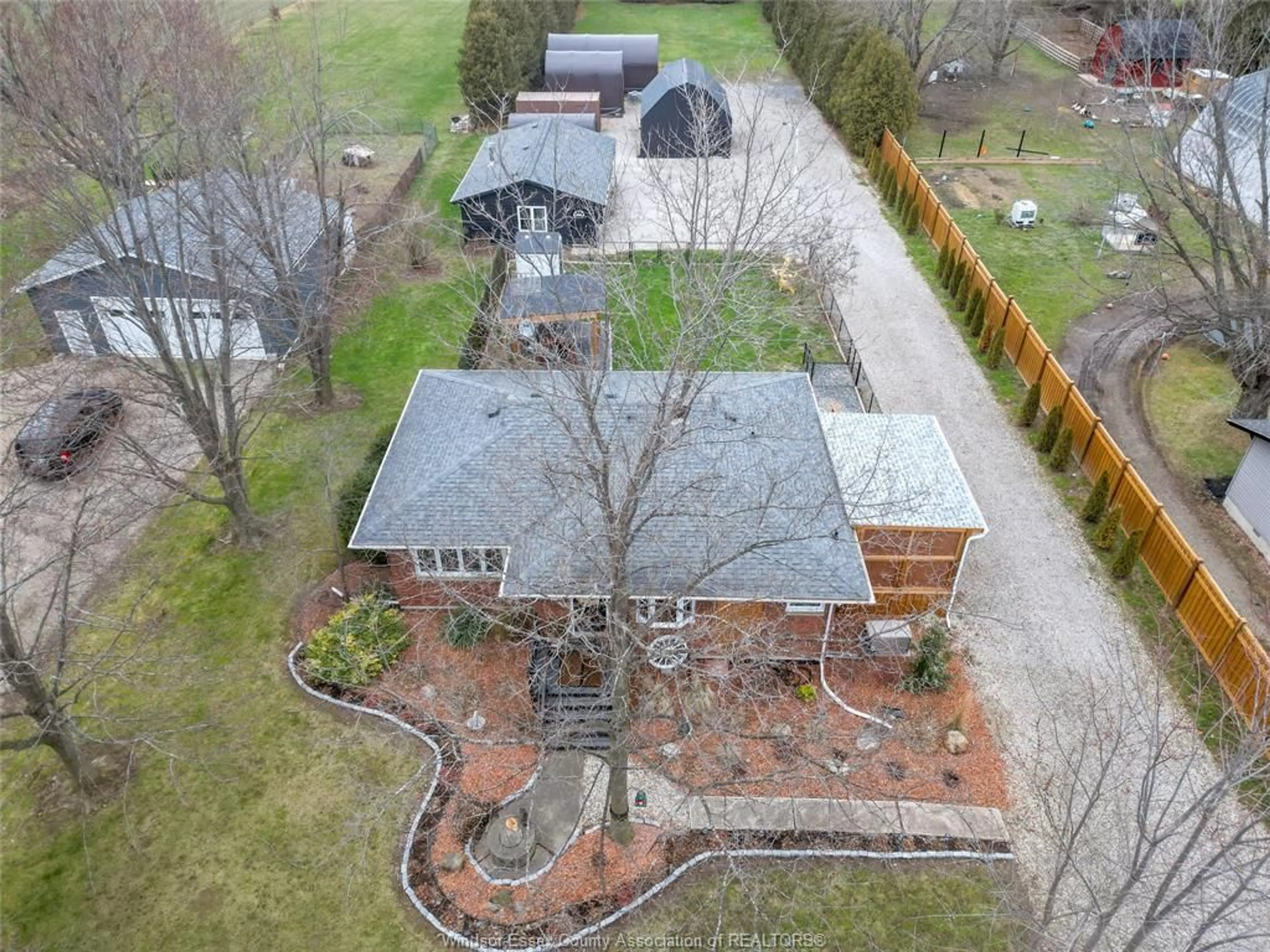 A pic from outside/outdoor area/front of a property/back of a property/a pic from drone, unknown for 1352 Road 5, Kingsville Ontario N0P 2G0