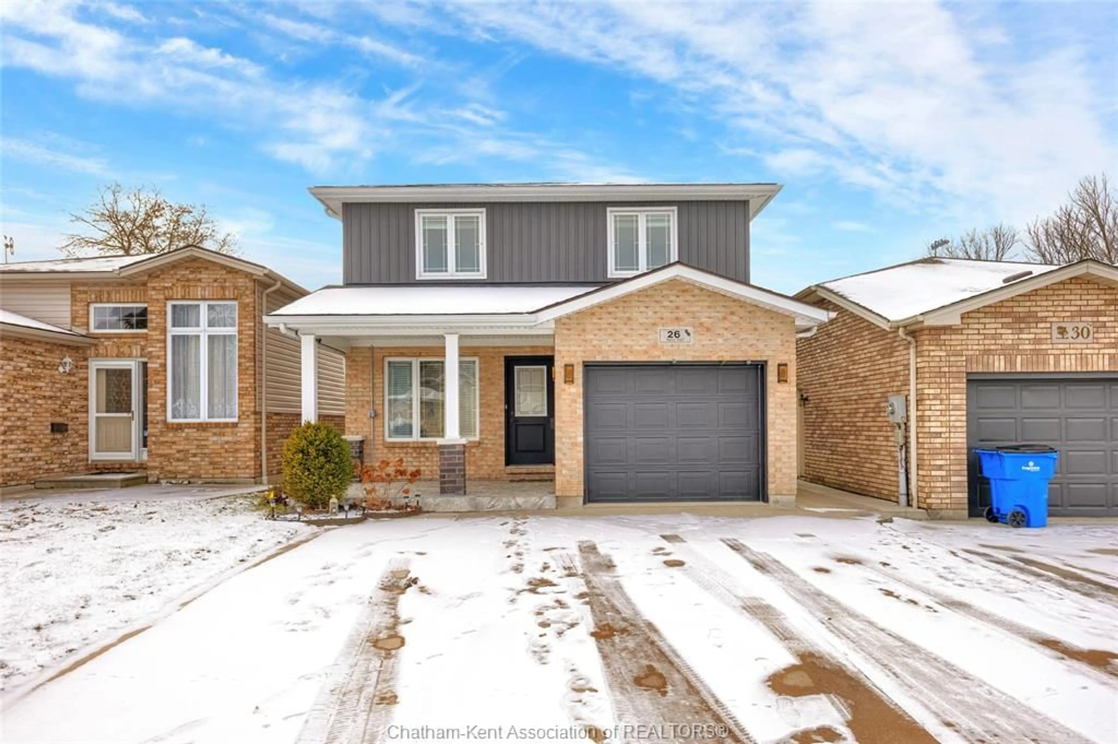 Home with brick exterior material, street for 26 TAYLOR Trail, Chatham Ontario N7L 5N1