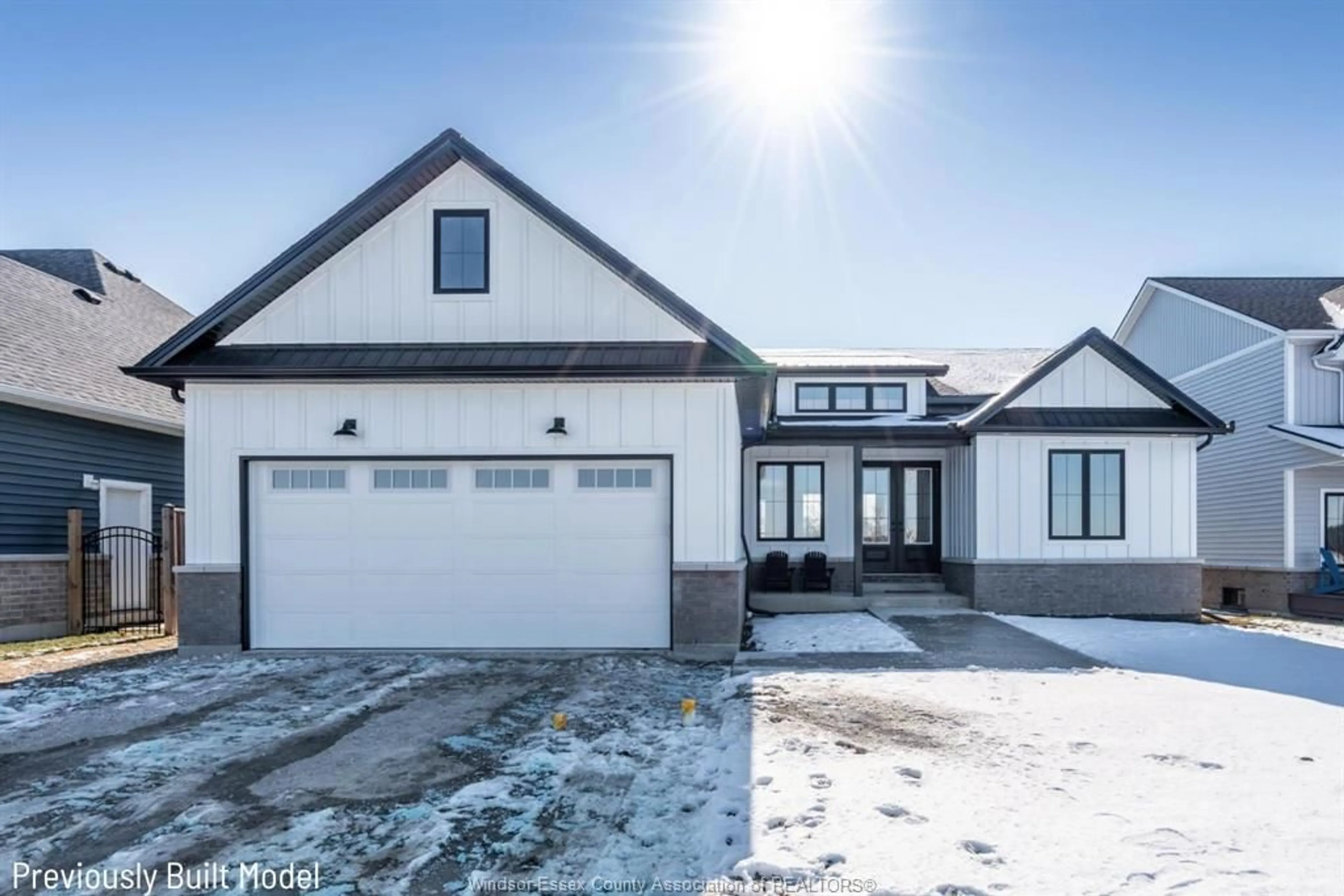 Home with vinyl exterior material, street for 1641 Road 2, Kingsville Ontario N0P2P0