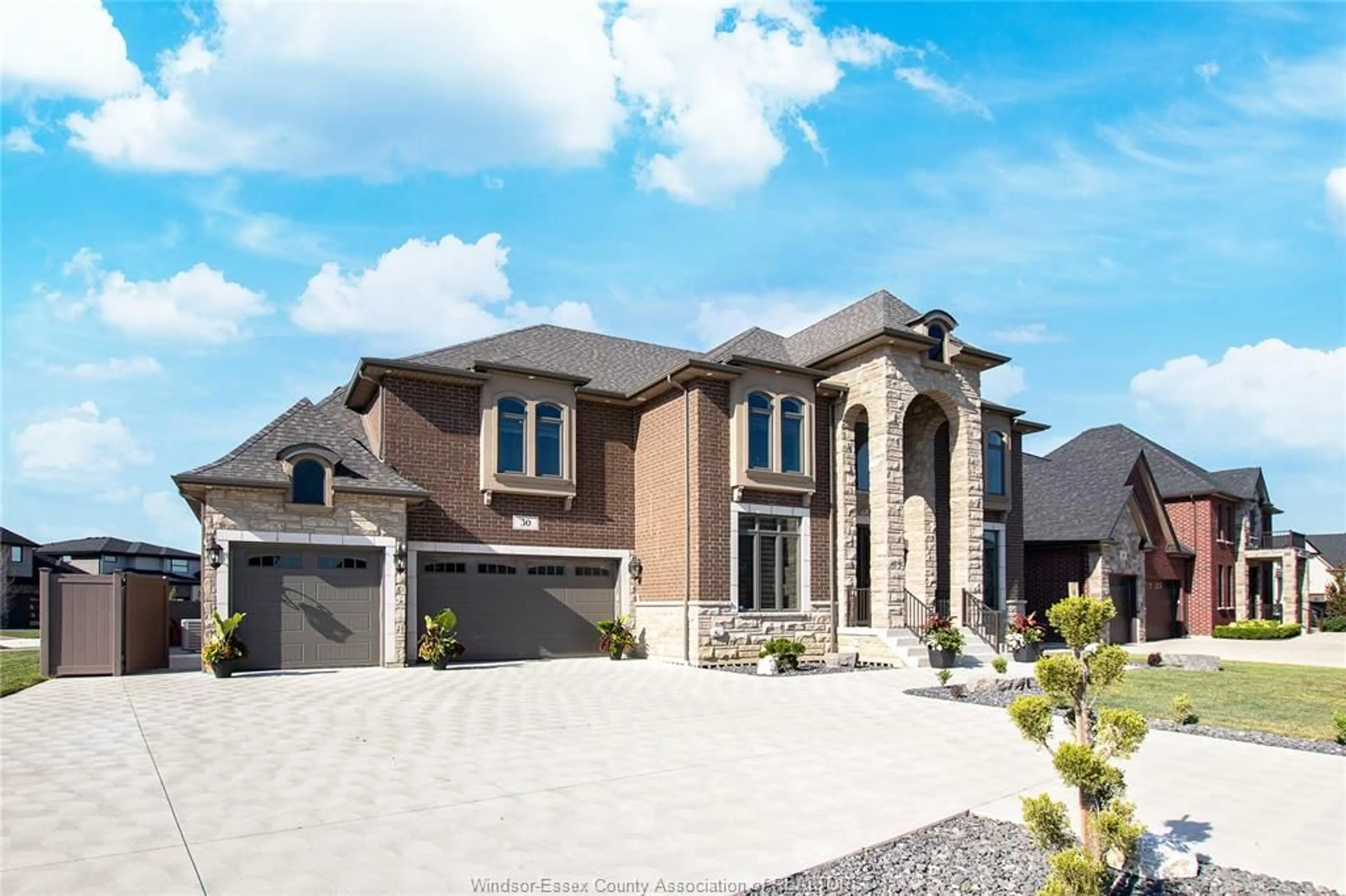 Home with brick exterior material, street for 30 AUGUSTUS Crt, LaSalle Ontario N9H 0G6