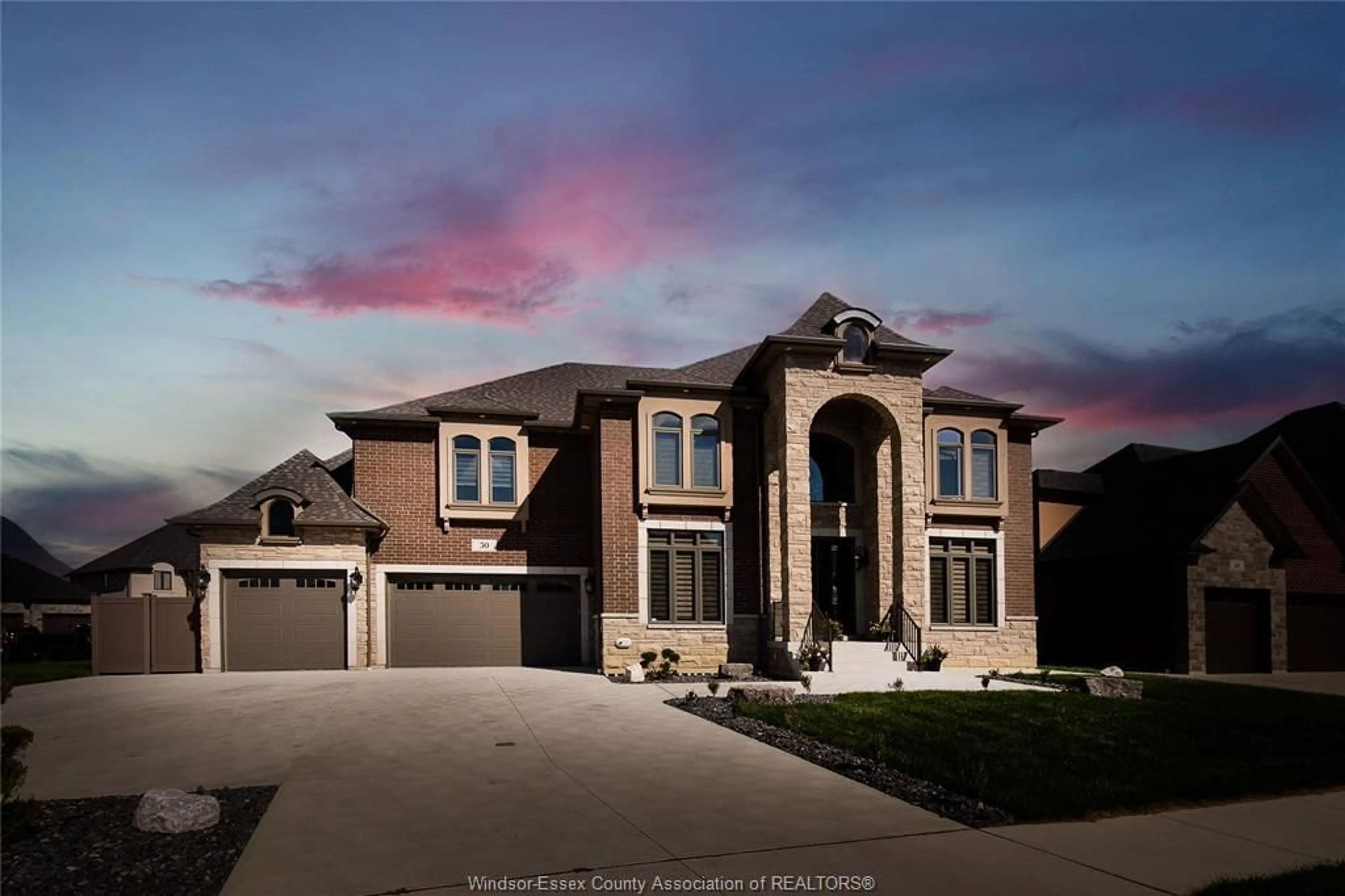 Home with brick exterior material, street for 30 AUGUSTUS Crt, LaSalle Ontario N9H 0G6